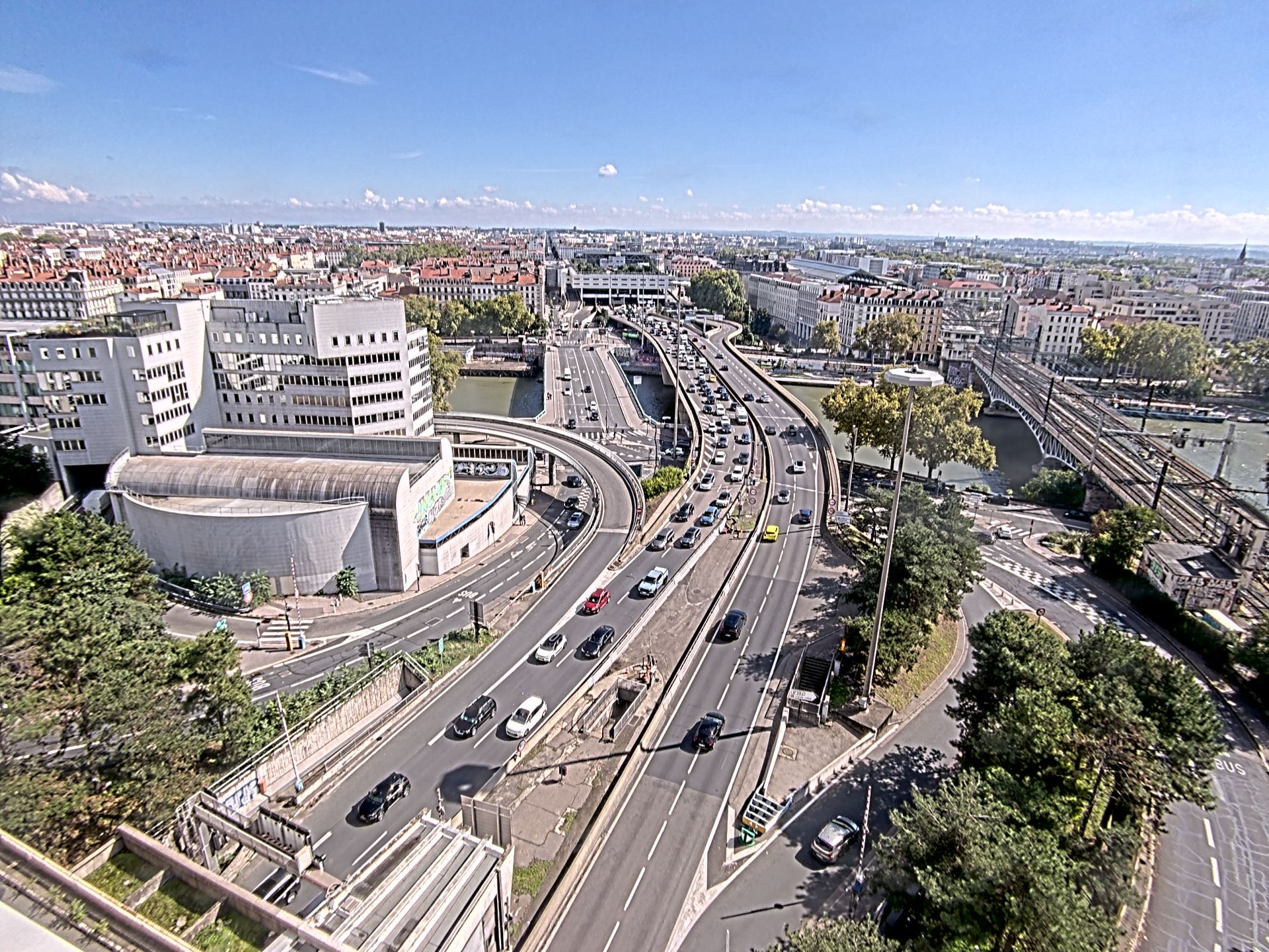 Caméra autoroute à Lyon Perrache à l'entrée Sud du Tunnel sous Fourvière, en direction de Marseille
