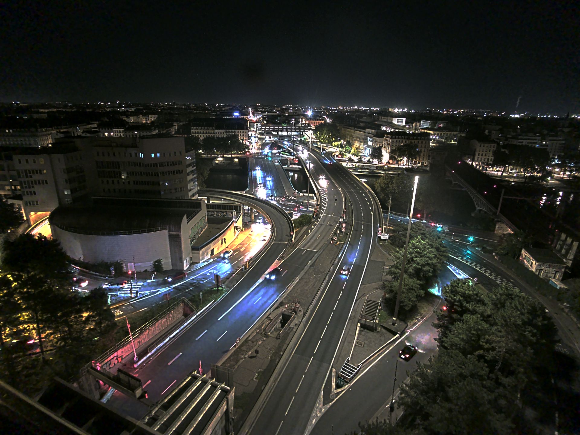 Caméra autoroute à Lyon Perrache à l'entrée Sud du Tunnel sous Fourvière, en direction de Marseille