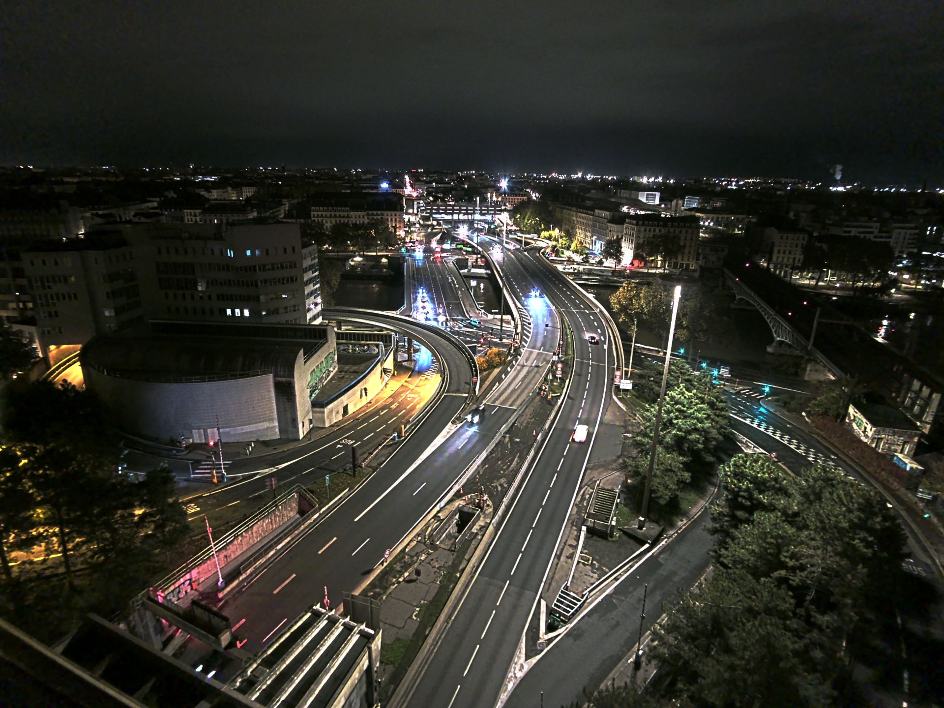 Caméra autoroute à Lyon Perrache à l'entrée Sud du Tunnel sous Fourvière, en direction de Marseille