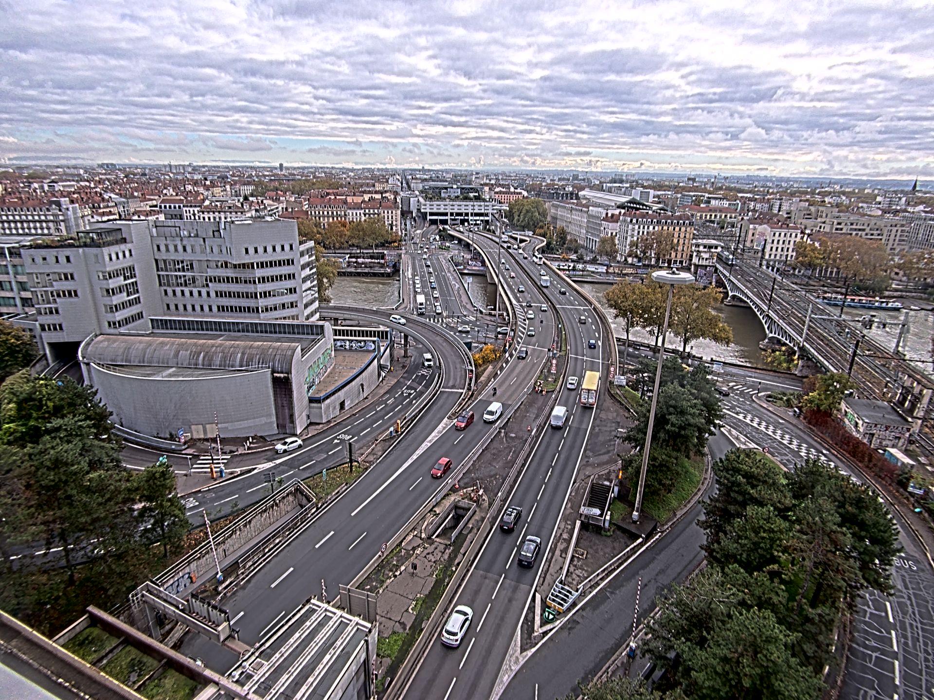 Caméra autoroute à Lyon Perrache à l'entrée Sud du Tunnel sous Fourvière, en direction de Marseille