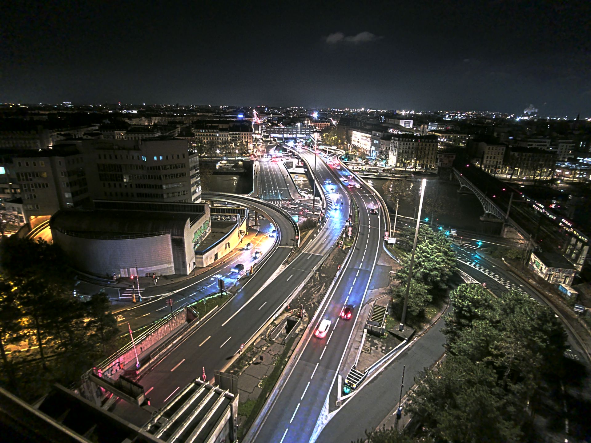 Caméra autoroute à Lyon Perrache à l'entrée Sud du Tunnel sous Fourvière, en direction de Marseille
