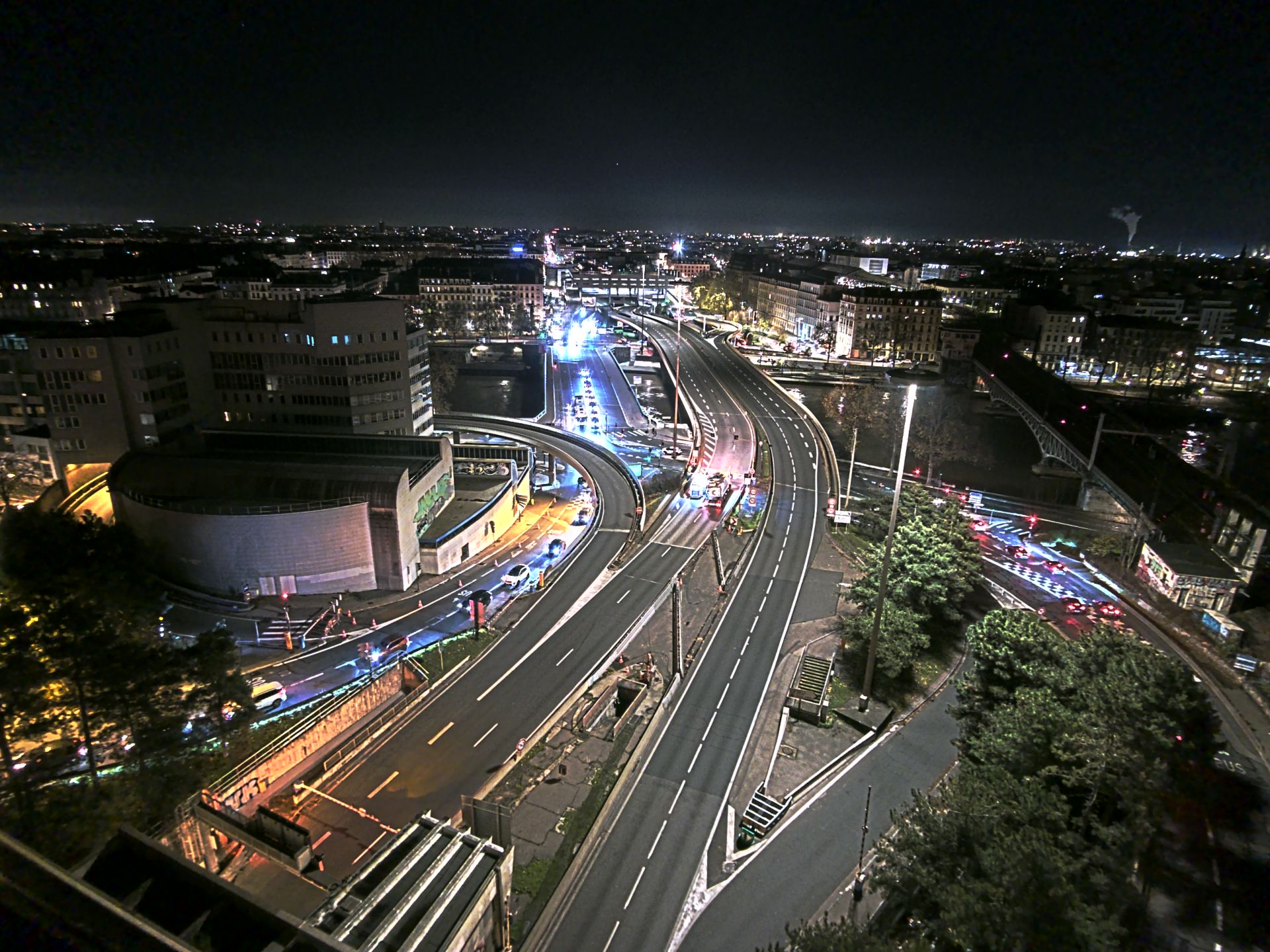 Caméra autoroute à Lyon Perrache à l'entrée Sud du Tunnel sous Fourvière, en direction de Marseille