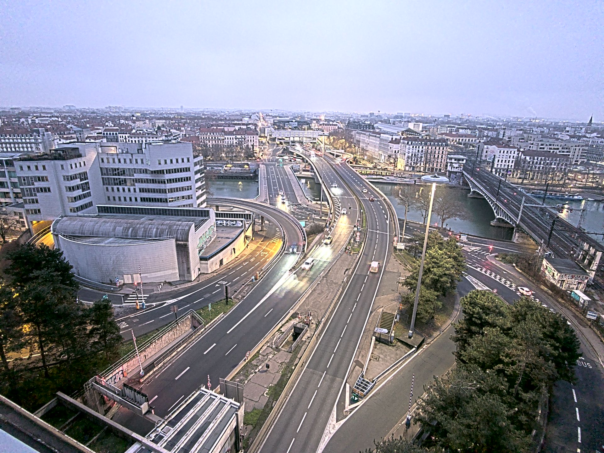 Caméra autoroute à Lyon Perrache à l'entrée Sud du Tunnel sous Fourvière, en direction de Marseille