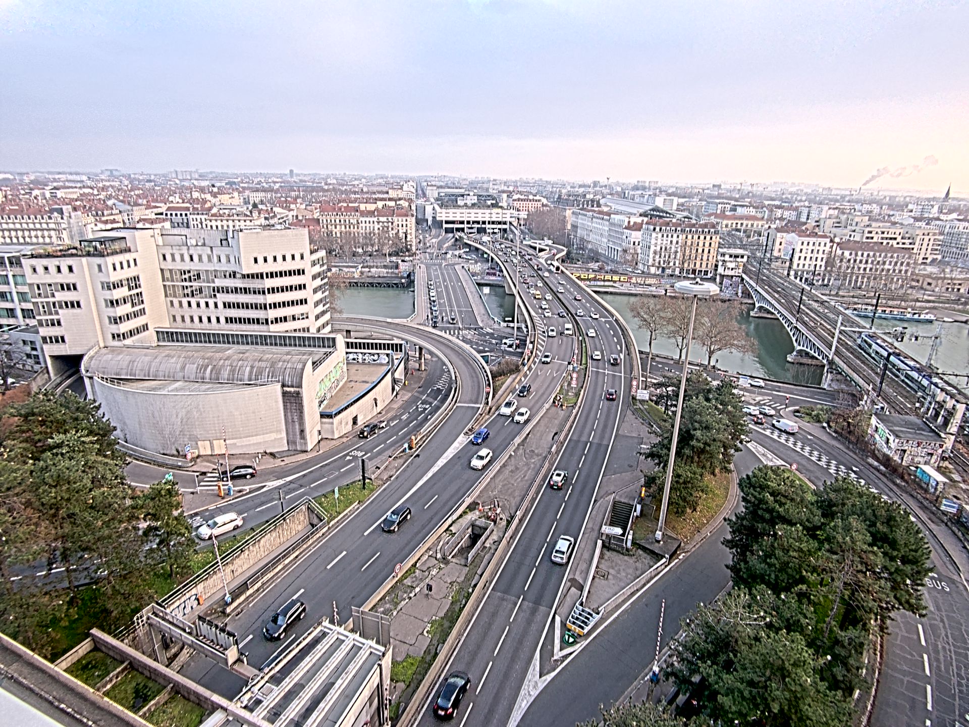 Caméra autoroute à Lyon Perrache à l'entrée Sud du Tunnel sous Fourvière, en direction de Marseille