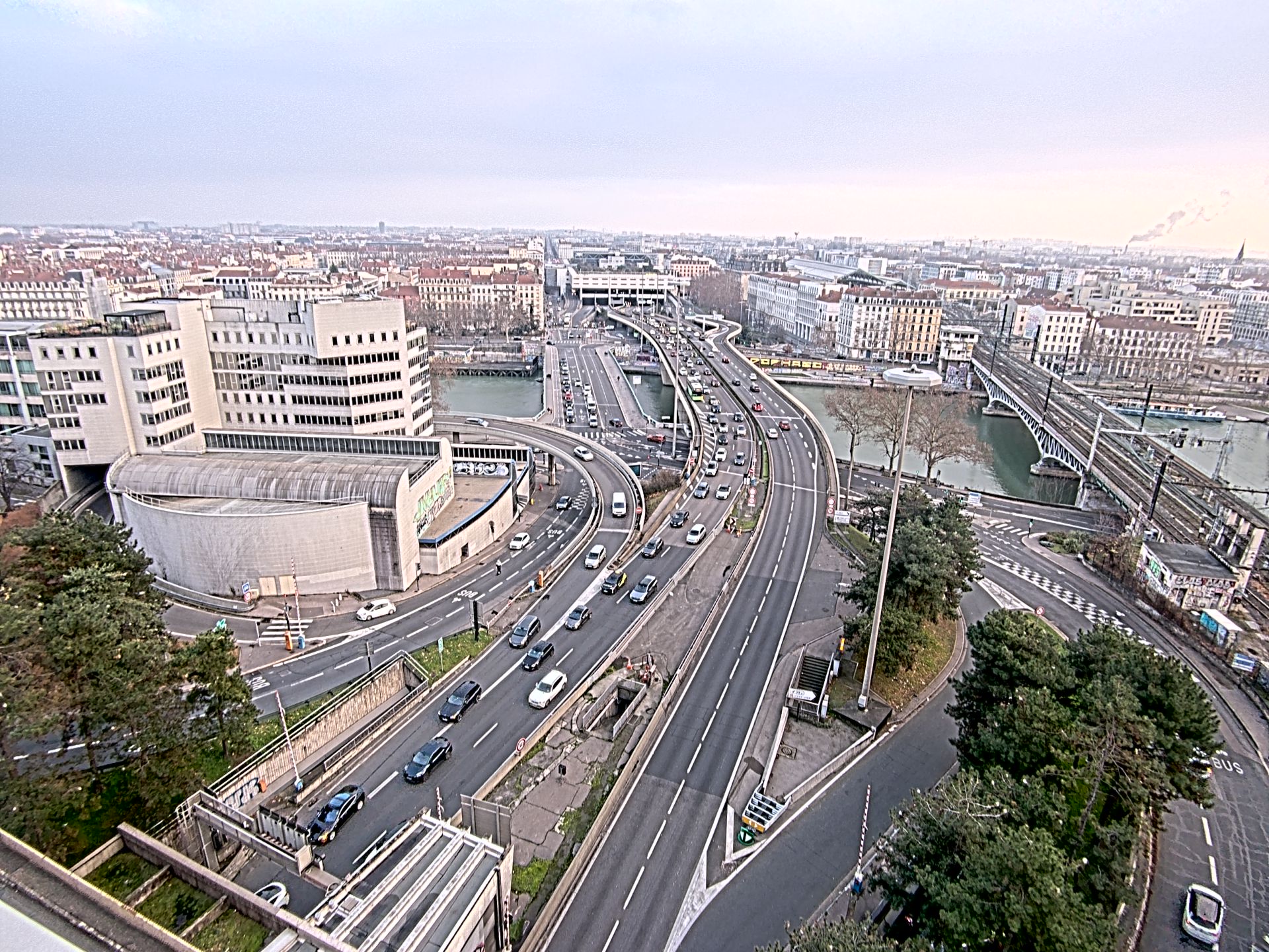 Caméra autoroute à Lyon Perrache à l'entrée Sud du Tunnel sous Fourvière, en direction de Marseille