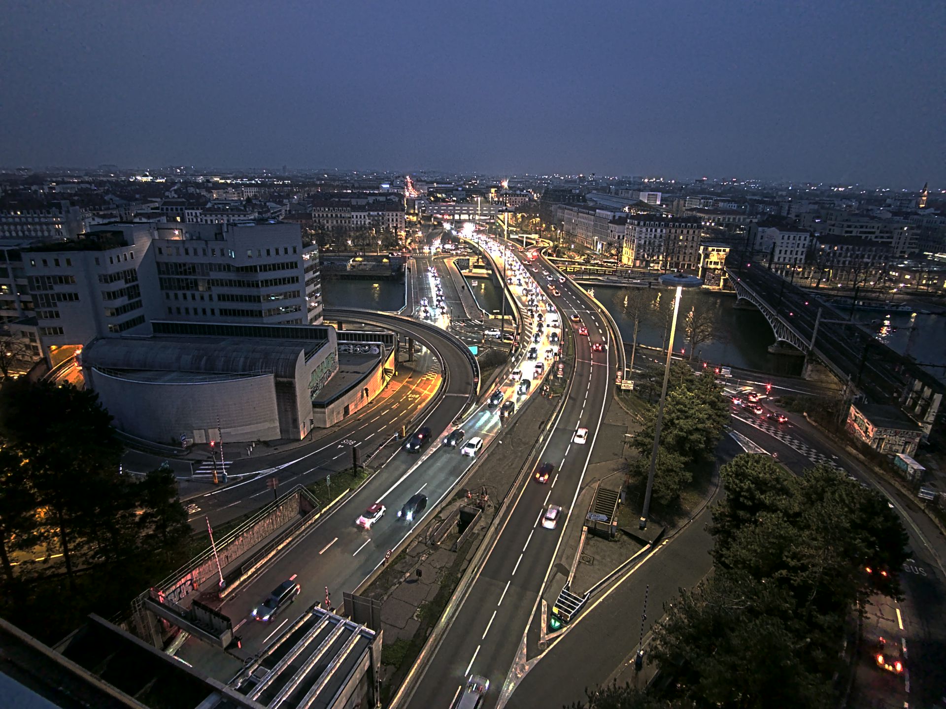 Caméra autoroute à Lyon Perrache à l'entrée Sud du Tunnel sous Fourvière, en direction de Marseille
