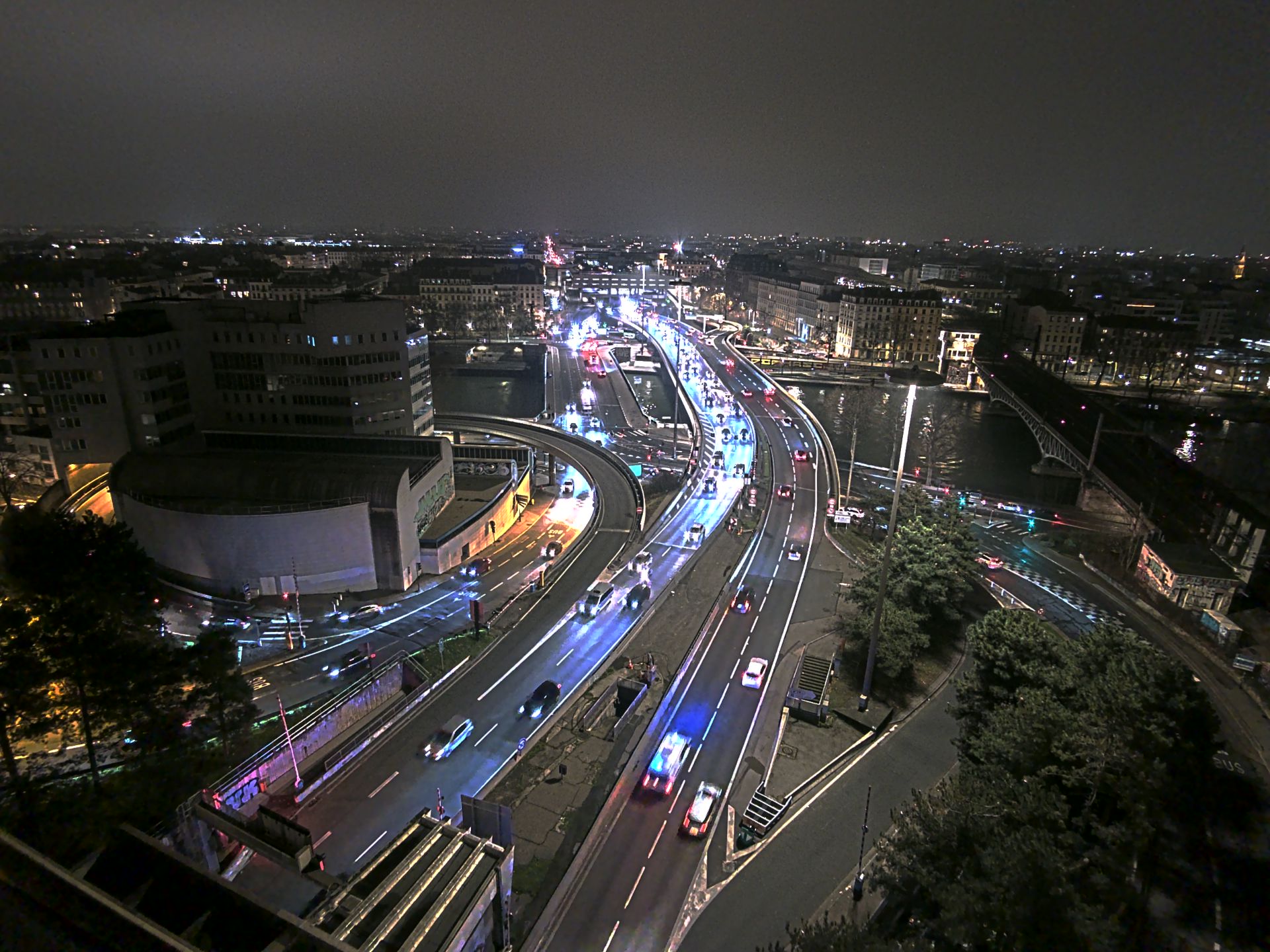 Caméra autoroute à Lyon Perrache à l'entrée Sud du Tunnel sous Fourvière, en direction de Marseille
