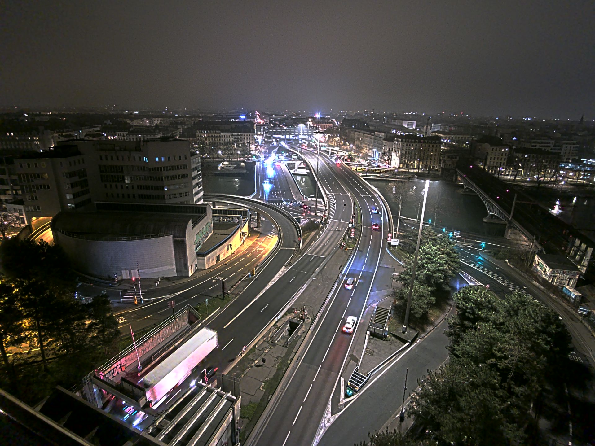 Caméra autoroute à Lyon Perrache à l'entrée Sud du Tunnel sous Fourvière, en direction de Marseille