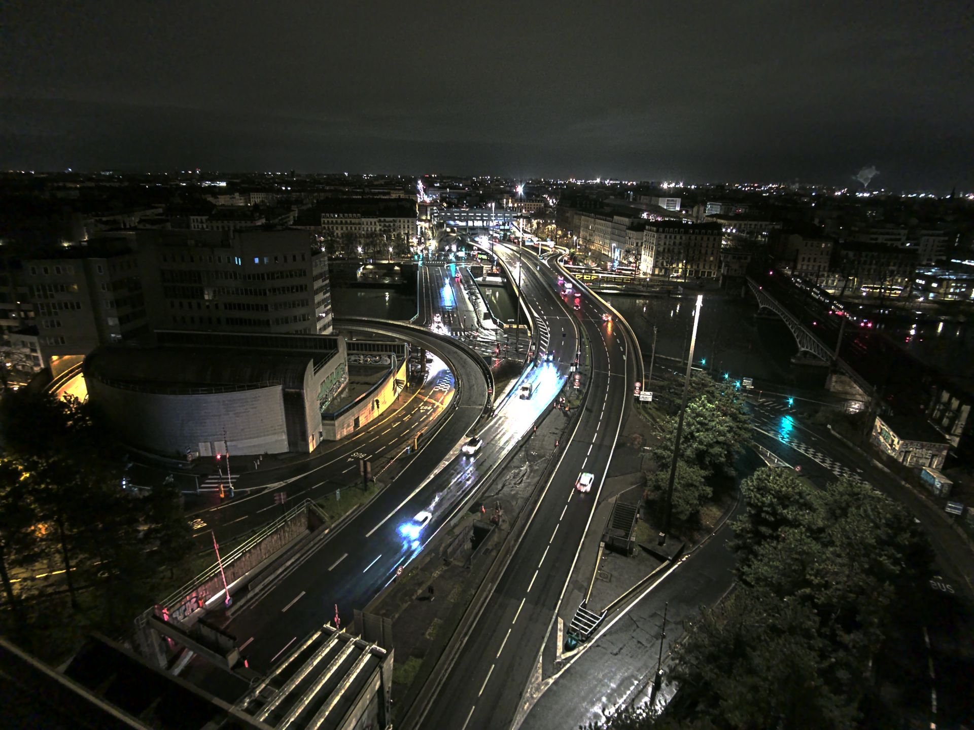 Caméra autoroute à Lyon Perrache à l'entrée Sud du Tunnel sous Fourvière, en direction de Marseille