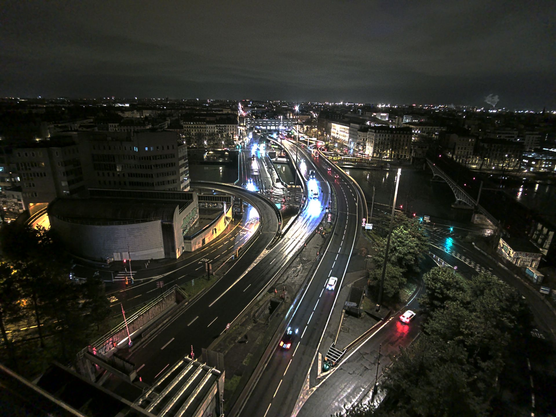 Caméra autoroute à Lyon Perrache à l'entrée Sud du Tunnel sous Fourvière, en direction de Marseille