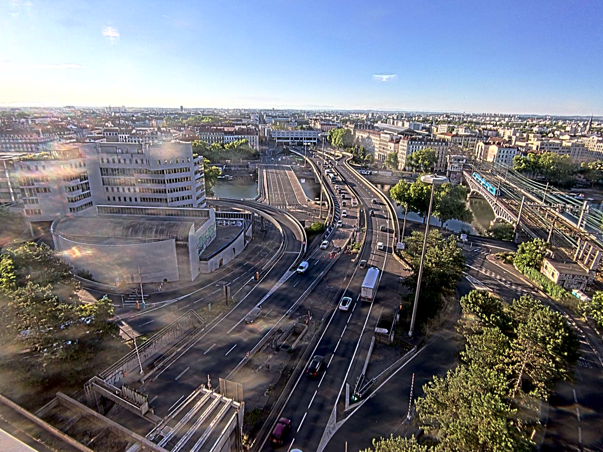 Caméra autoroute à Lyon Perrache à l'entrée Sud du Tunnel sous Fourvière, en direction de Marseille