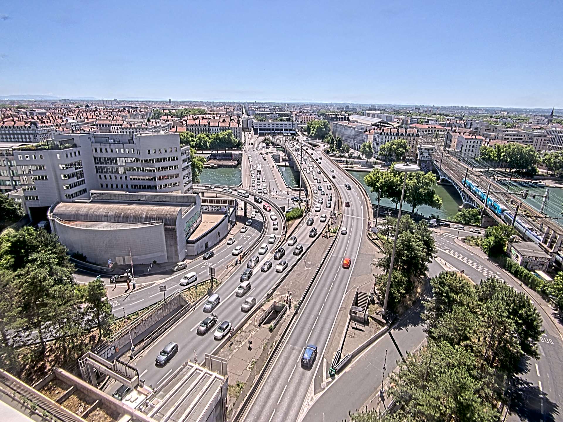 Caméra autoroute à Lyon Perrache à l'entrée Sud du Tunnel sous Fourvière, en direction de Marseille