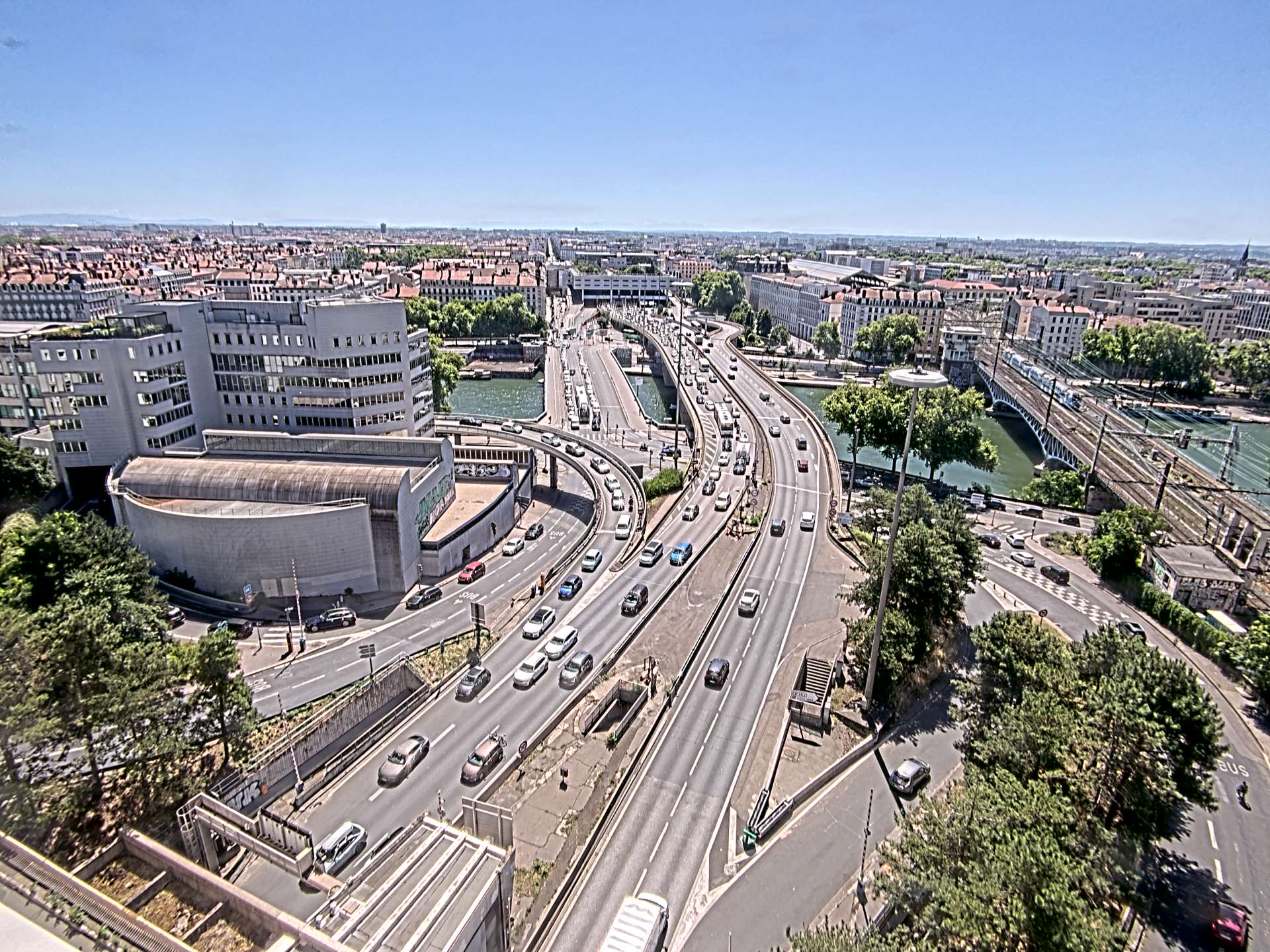 Caméra autoroute à Lyon Perrache à l'entrée Sud du Tunnel sous Fourvière, en direction de Marseille