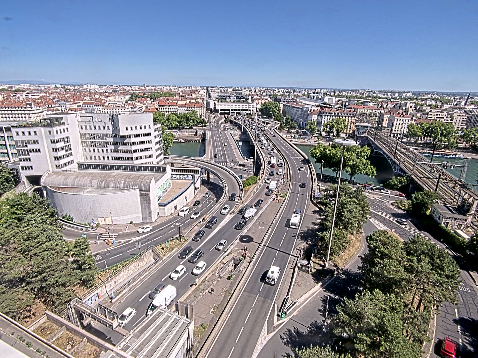 Caméra autoroute à Lyon Perrache à l'entrée Sud du Tunnel sous Fourvière, en direction de Marseille