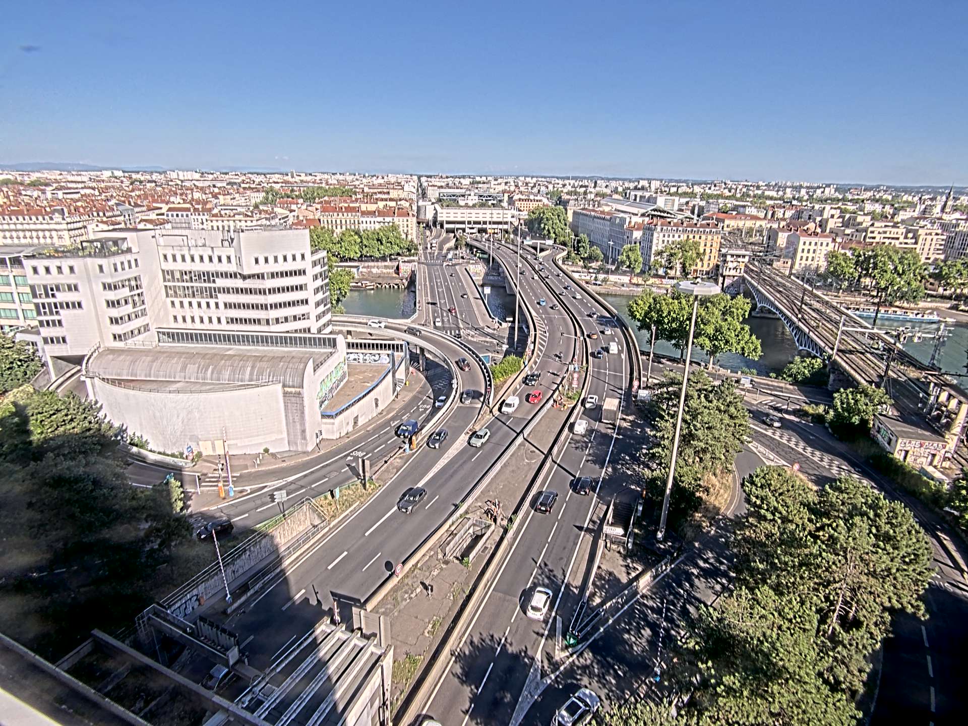 Caméra autoroute à Lyon Perrache à l'entrée Sud du Tunnel sous Fourvière, en direction de Marseille