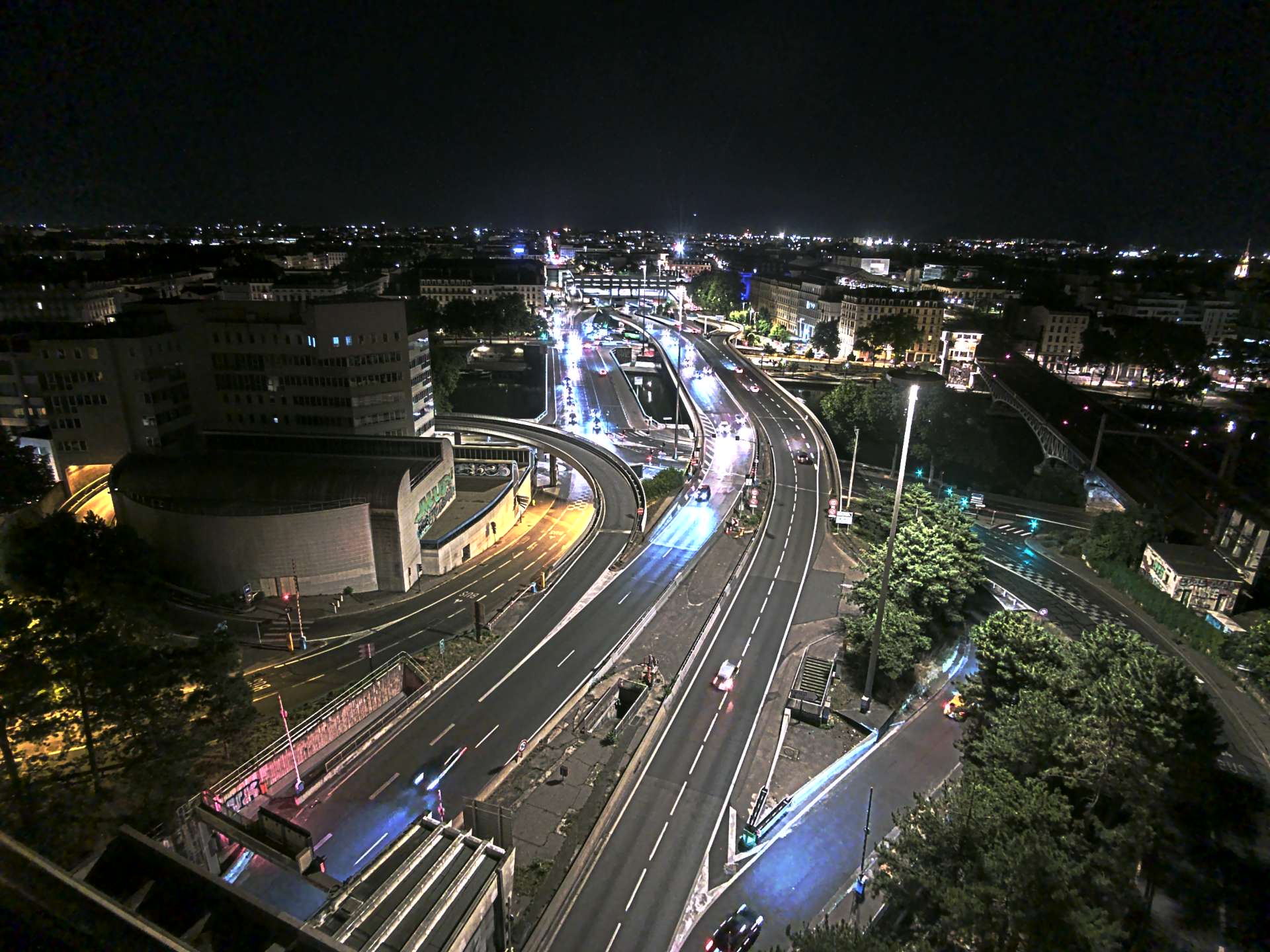 Caméra autoroute à Lyon Perrache à l'entrée Sud du Tunnel sous Fourvière, en direction de Marseille