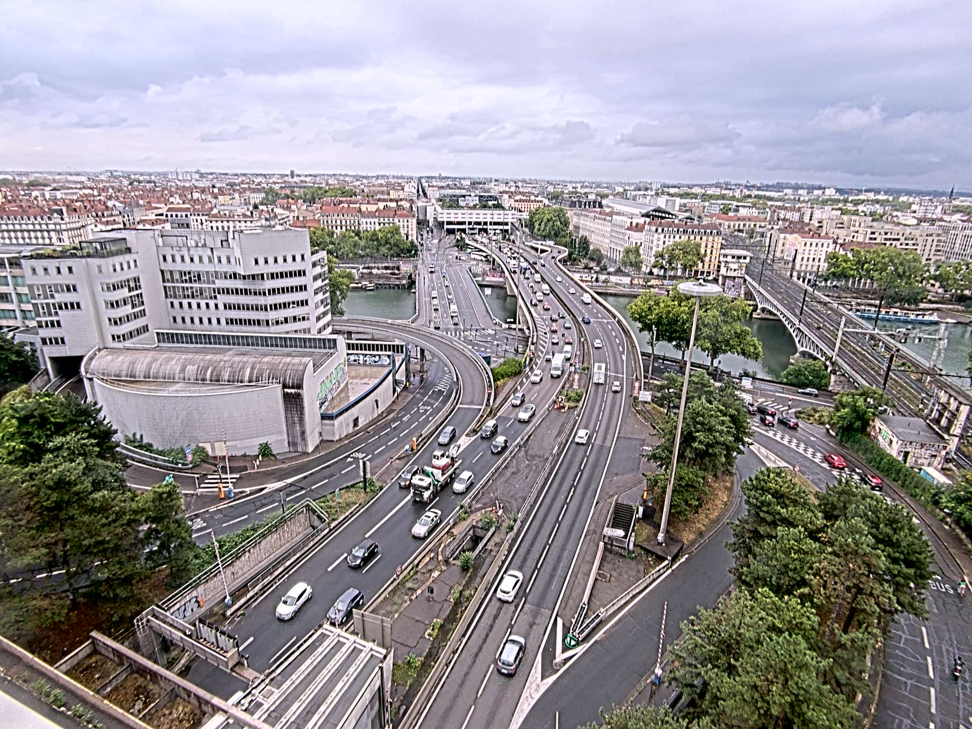 Caméra autoroute à Lyon Perrache à l'entrée Sud du Tunnel sous Fourvière, en direction de Marseille