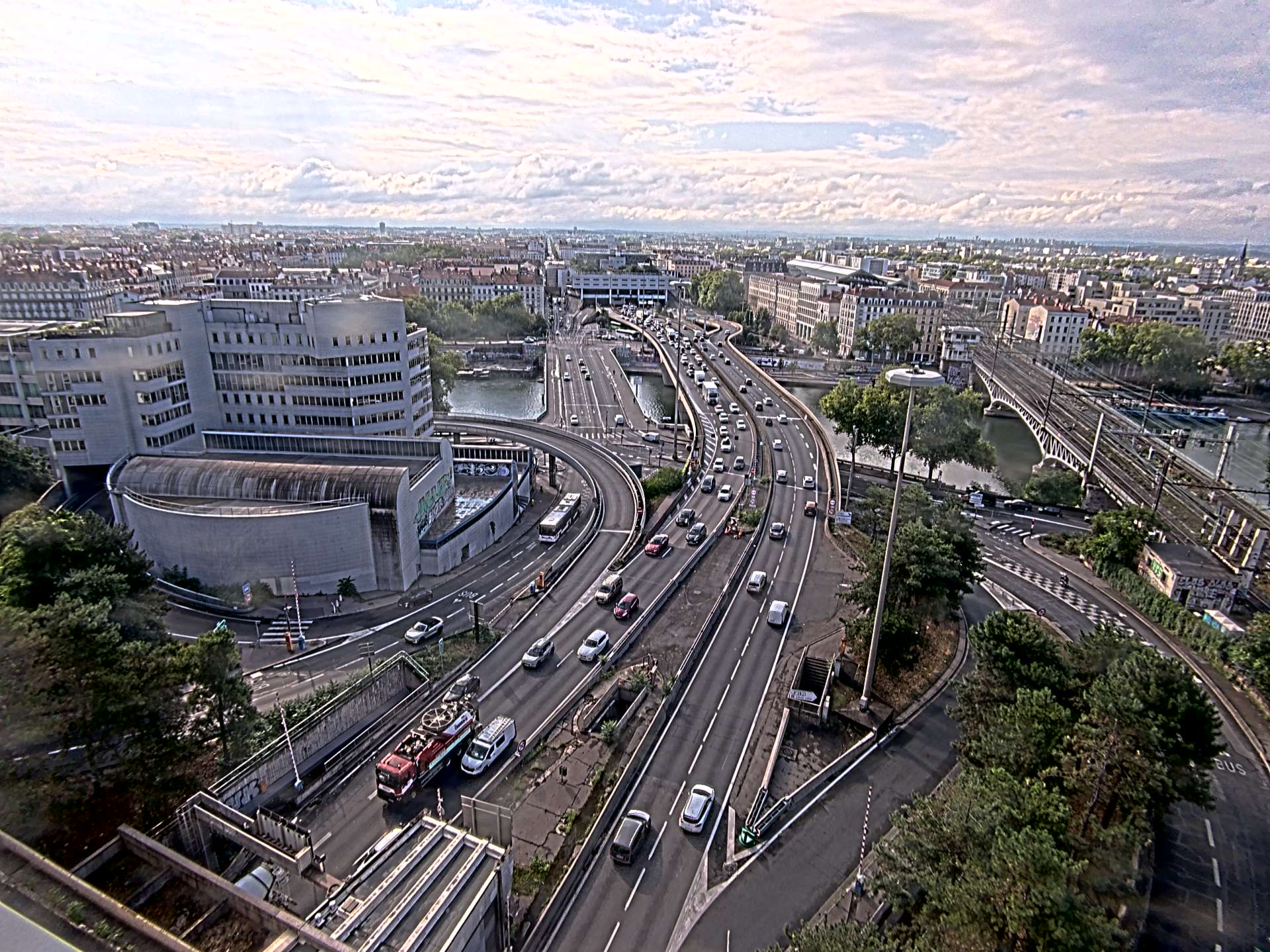 Caméra autoroute à Lyon Perrache à l'entrée Sud du Tunnel sous Fourvière, en direction de Marseille
