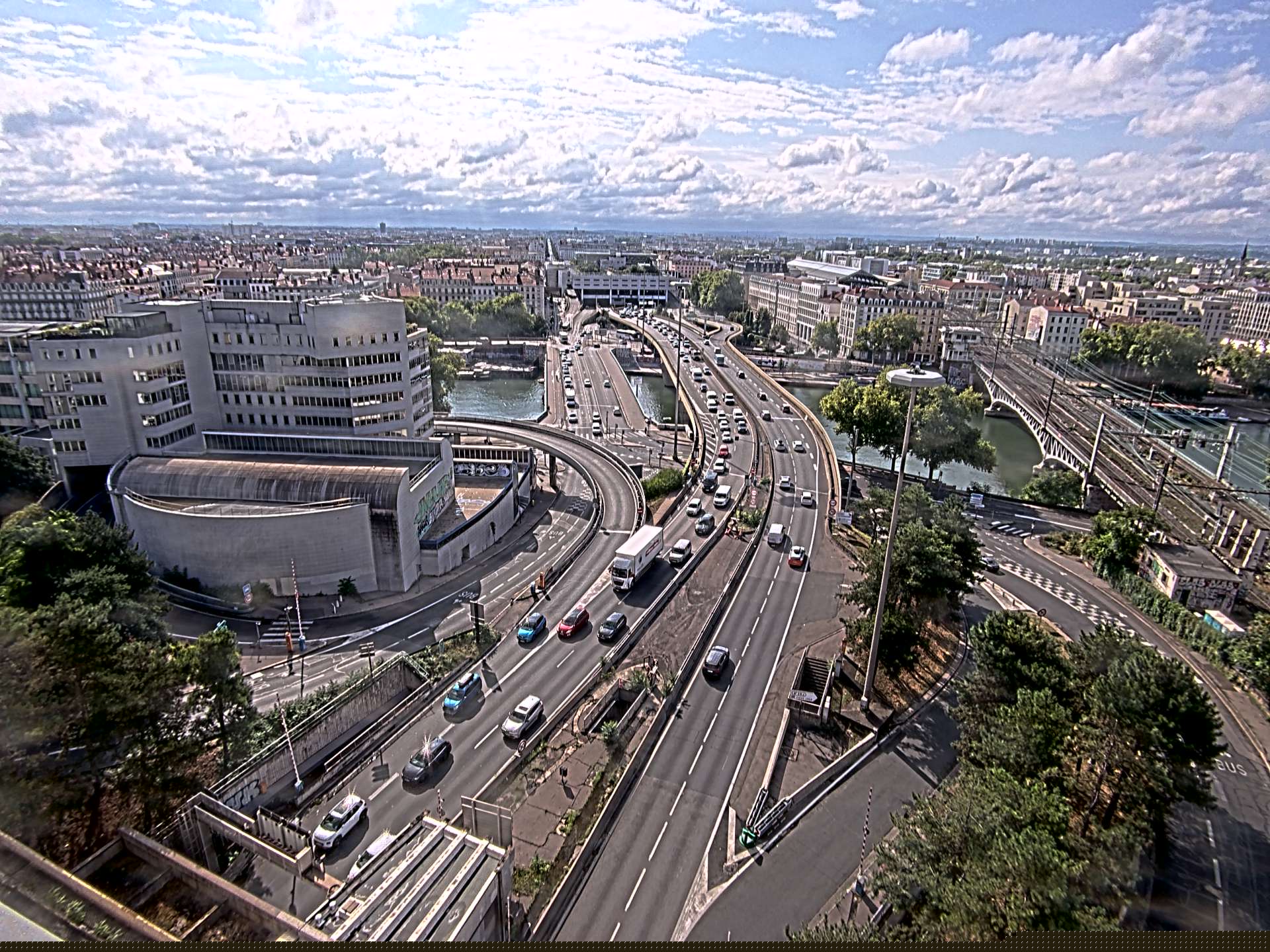Caméra autoroute à Lyon Perrache à l'entrée Sud du Tunnel sous Fourvière, en direction de Marseille