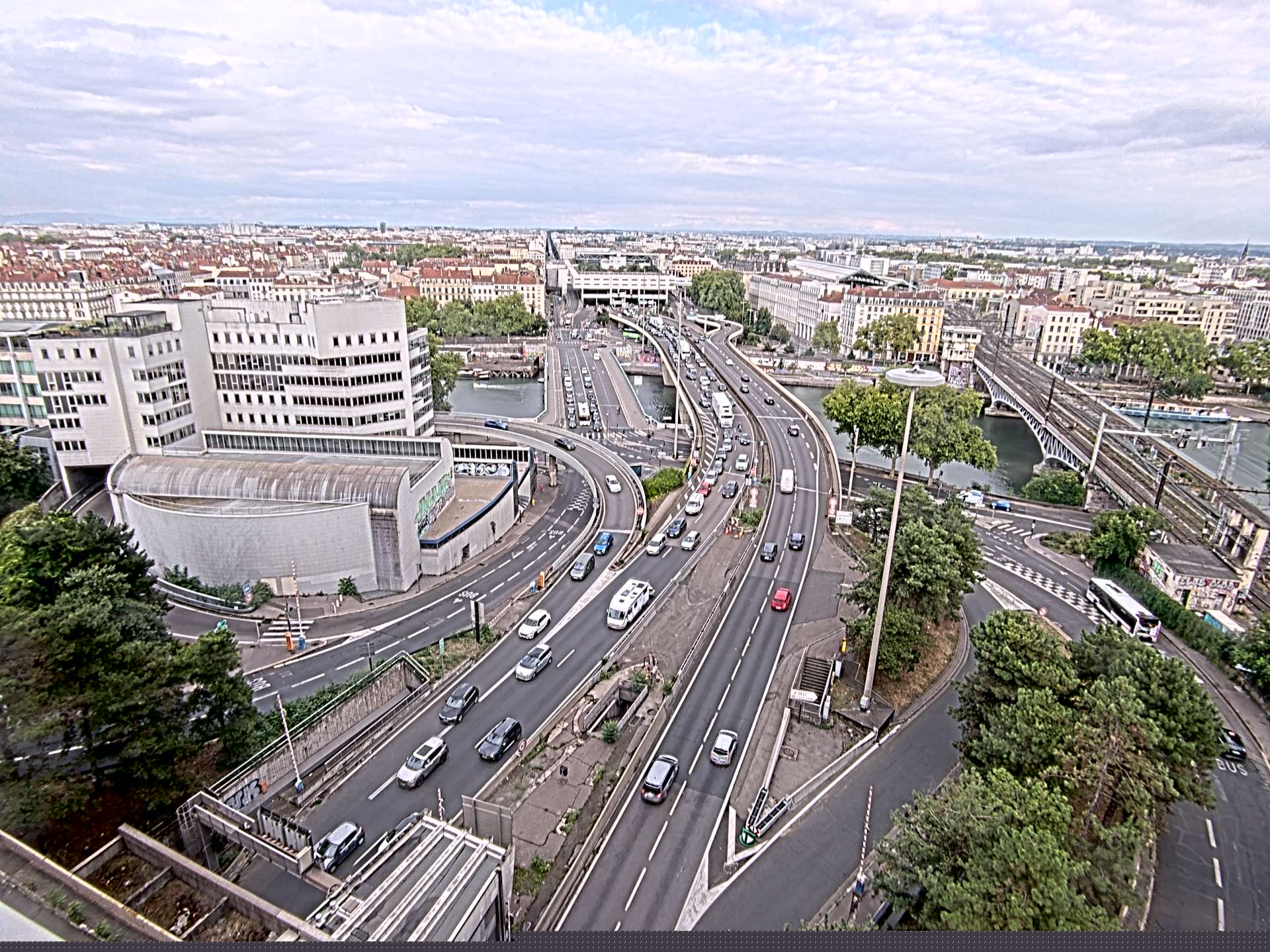 Caméra autoroute à Lyon Perrache à l'entrée Sud du Tunnel sous Fourvière, en direction de Marseille