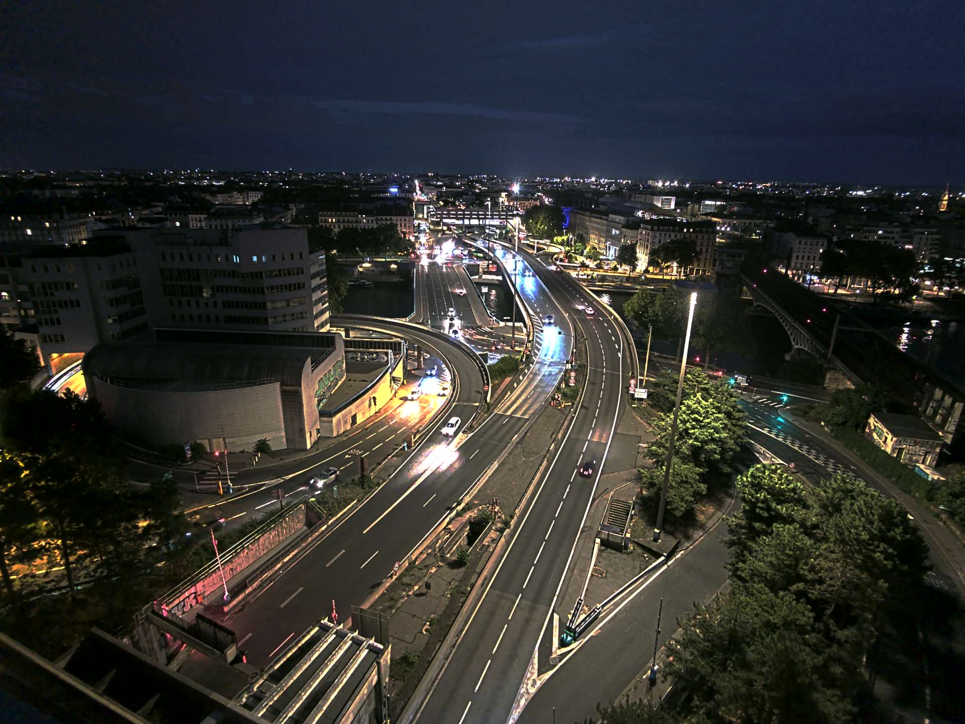 Caméra autoroute à Lyon Perrache à l'entrée Sud du Tunnel sous Fourvière, en direction de Marseille