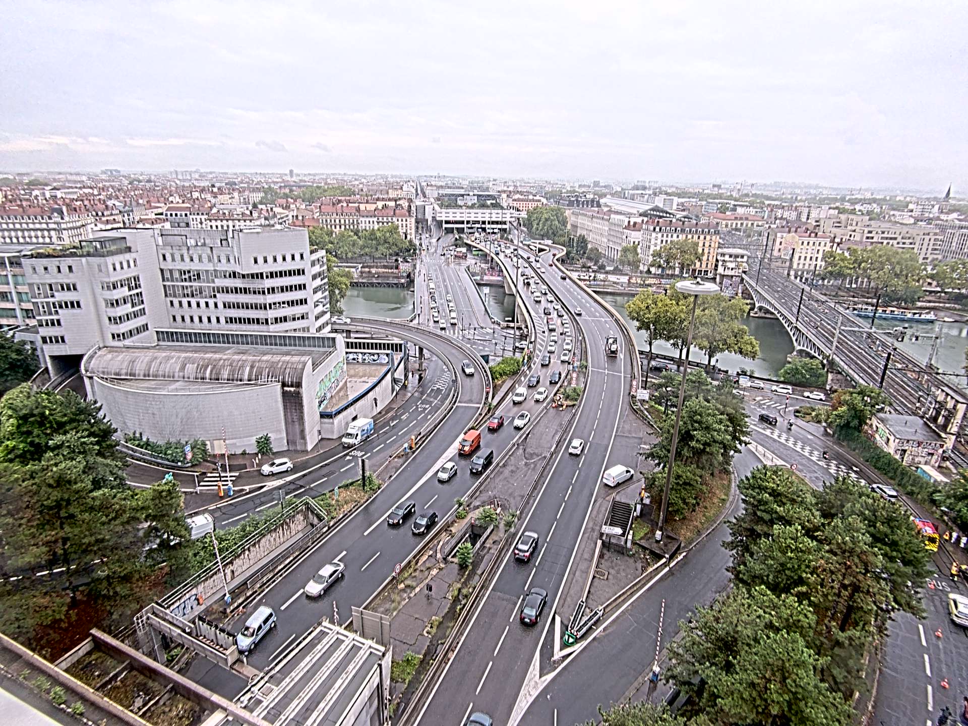 Caméra autoroute à Lyon Perrache à l'entrée Sud du Tunnel sous Fourvière, en direction de Marseille