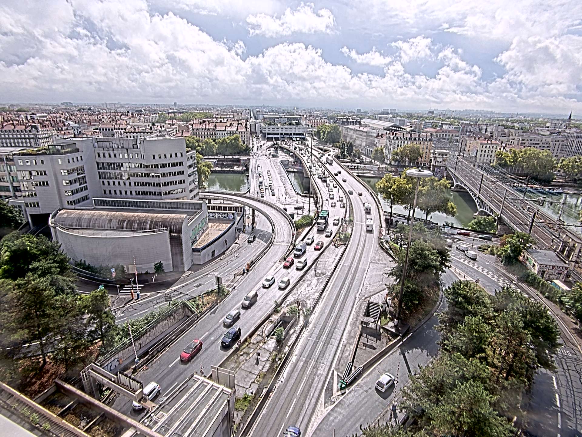 Caméra autoroute à Lyon Perrache à l'entrée Sud du Tunnel sous Fourvière, en direction de Marseille