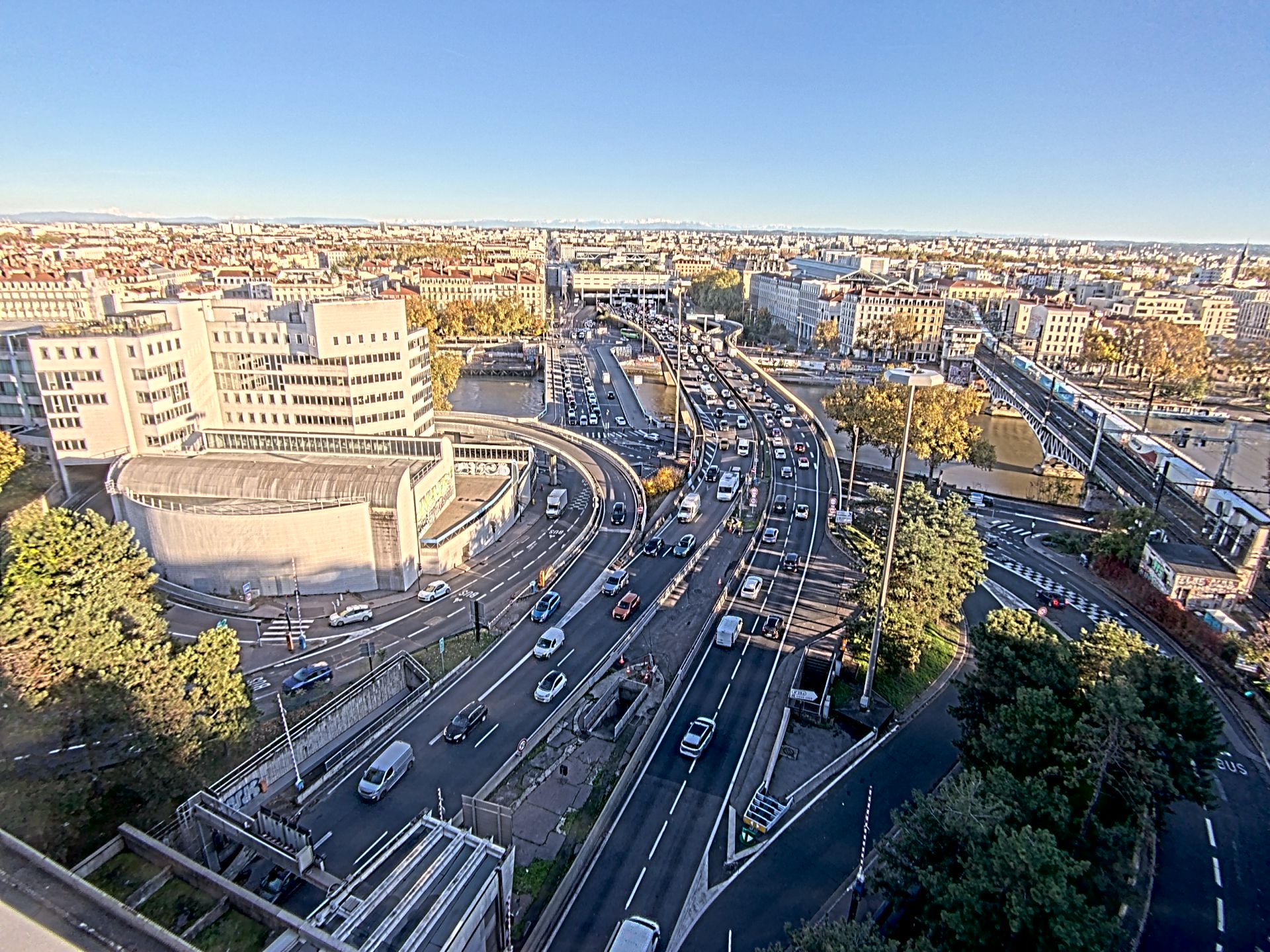 Caméra autoroute à Lyon Perrache à l'entrée Sud du Tunnel sous Fourvière, en direction de Marseille
