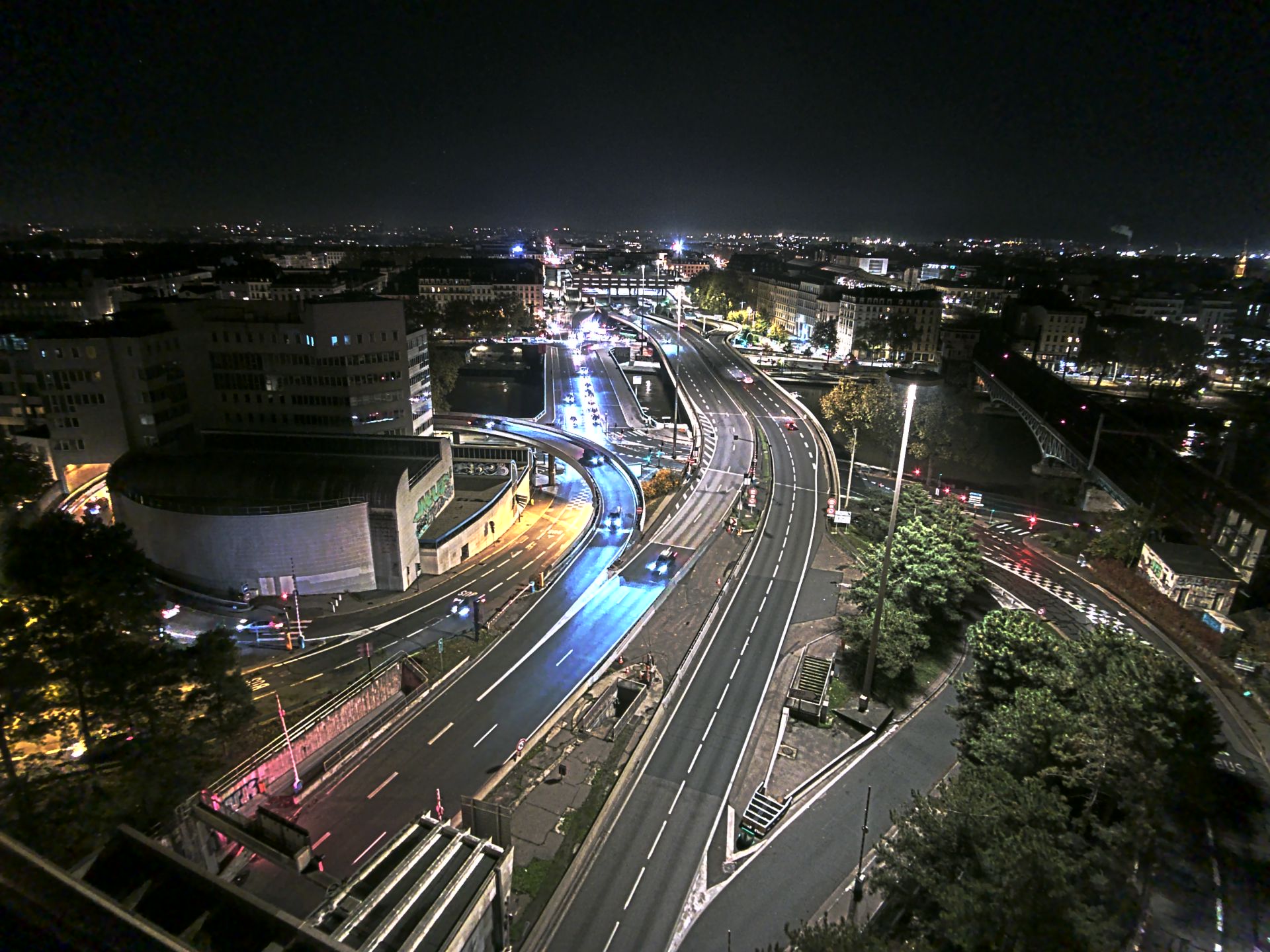 Caméra autoroute à Lyon Perrache à l'entrée Sud du Tunnel sous Fourvière, en direction de Marseille