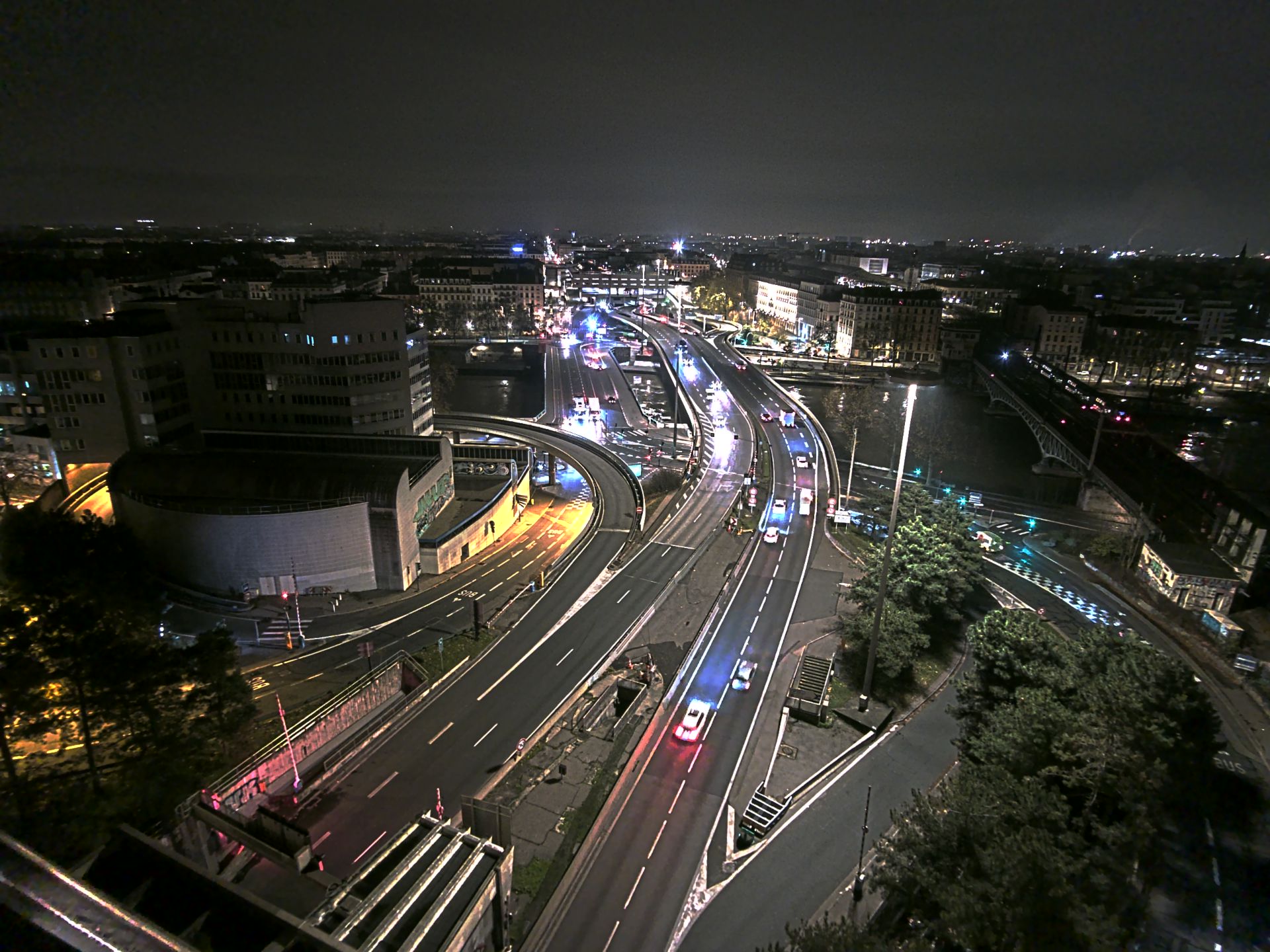 Caméra autoroute à Lyon Perrache à l'entrée Sud du Tunnel sous Fourvière, en direction de Marseille
