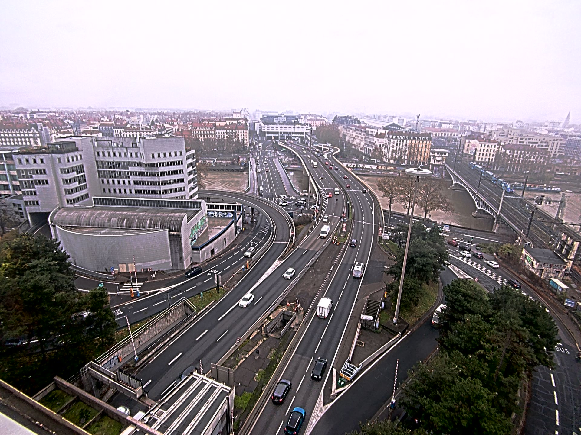 Caméra autoroute à Lyon Perrache à l'entrée Sud du Tunnel sous Fourvière, en direction de Marseille
