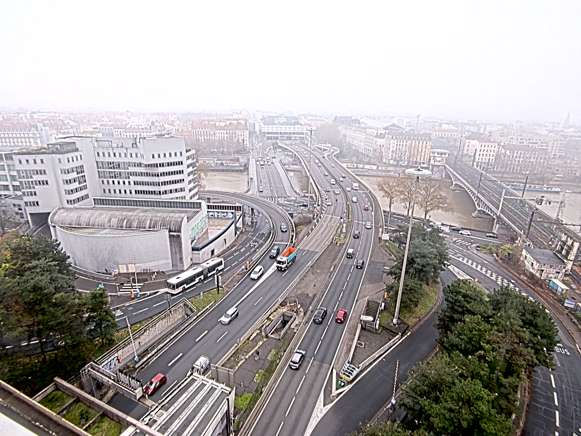 Caméra autoroute à Lyon Perrache à l'entrée Sud du Tunnel sous Fourvière, en direction de Marseille