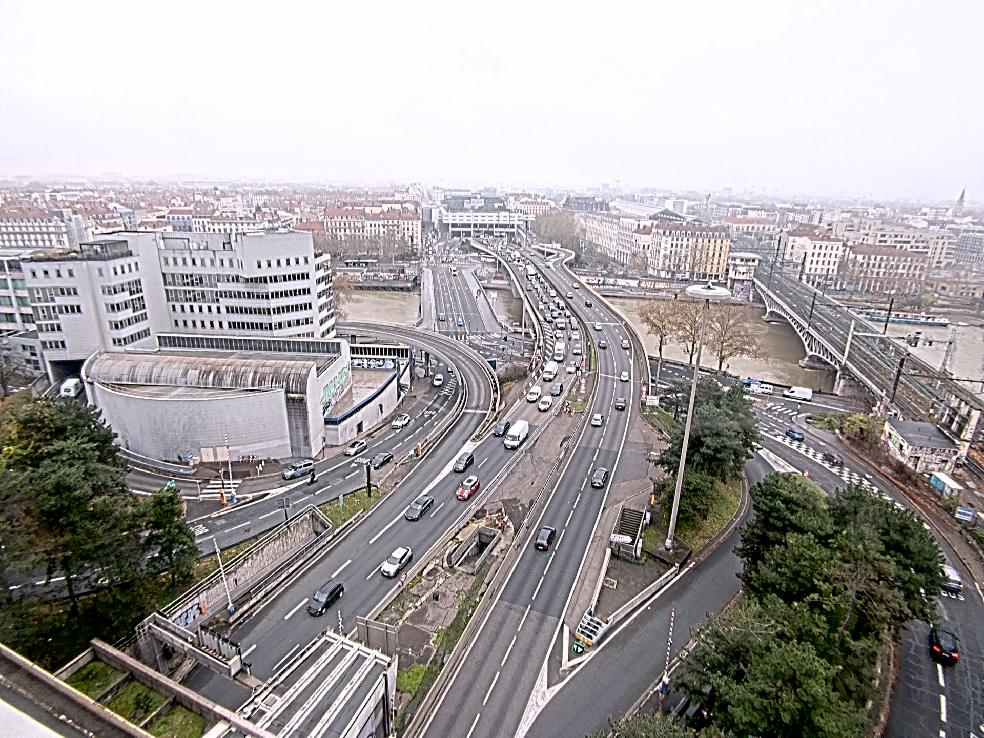 Caméra autoroute à Lyon Perrache à l'entrée Sud du Tunnel sous Fourvière, en direction de Marseille