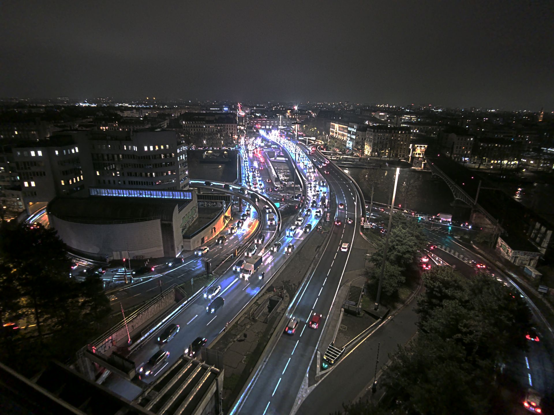 Caméra autoroute à Lyon Perrache à l'entrée Sud du Tunnel sous Fourvière, en direction de Marseille