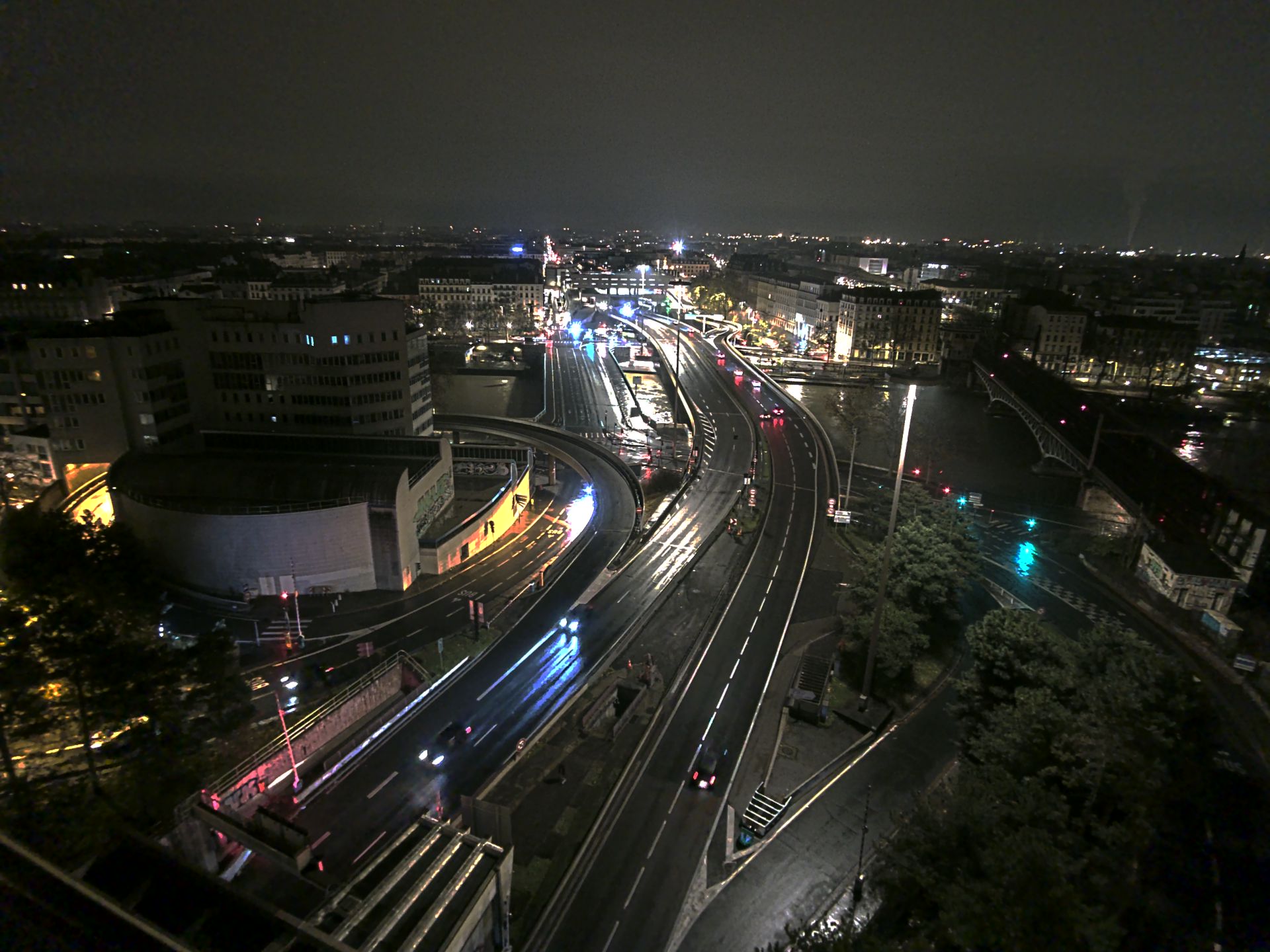 Caméra autoroute à Lyon Perrache à l'entrée Sud du Tunnel sous Fourvière, en direction de Marseille