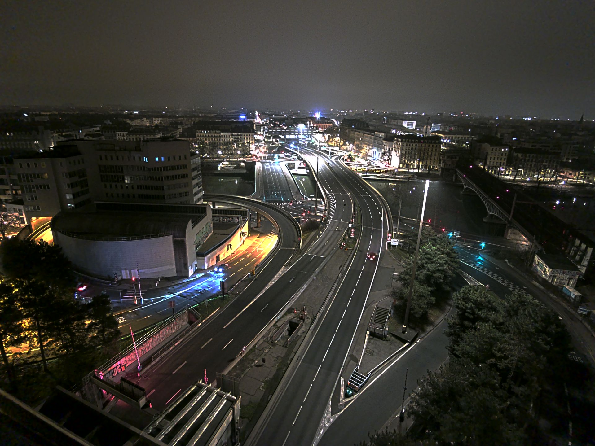 Caméra autoroute à Lyon Perrache à l'entrée Sud du Tunnel sous Fourvière, en direction de Marseille