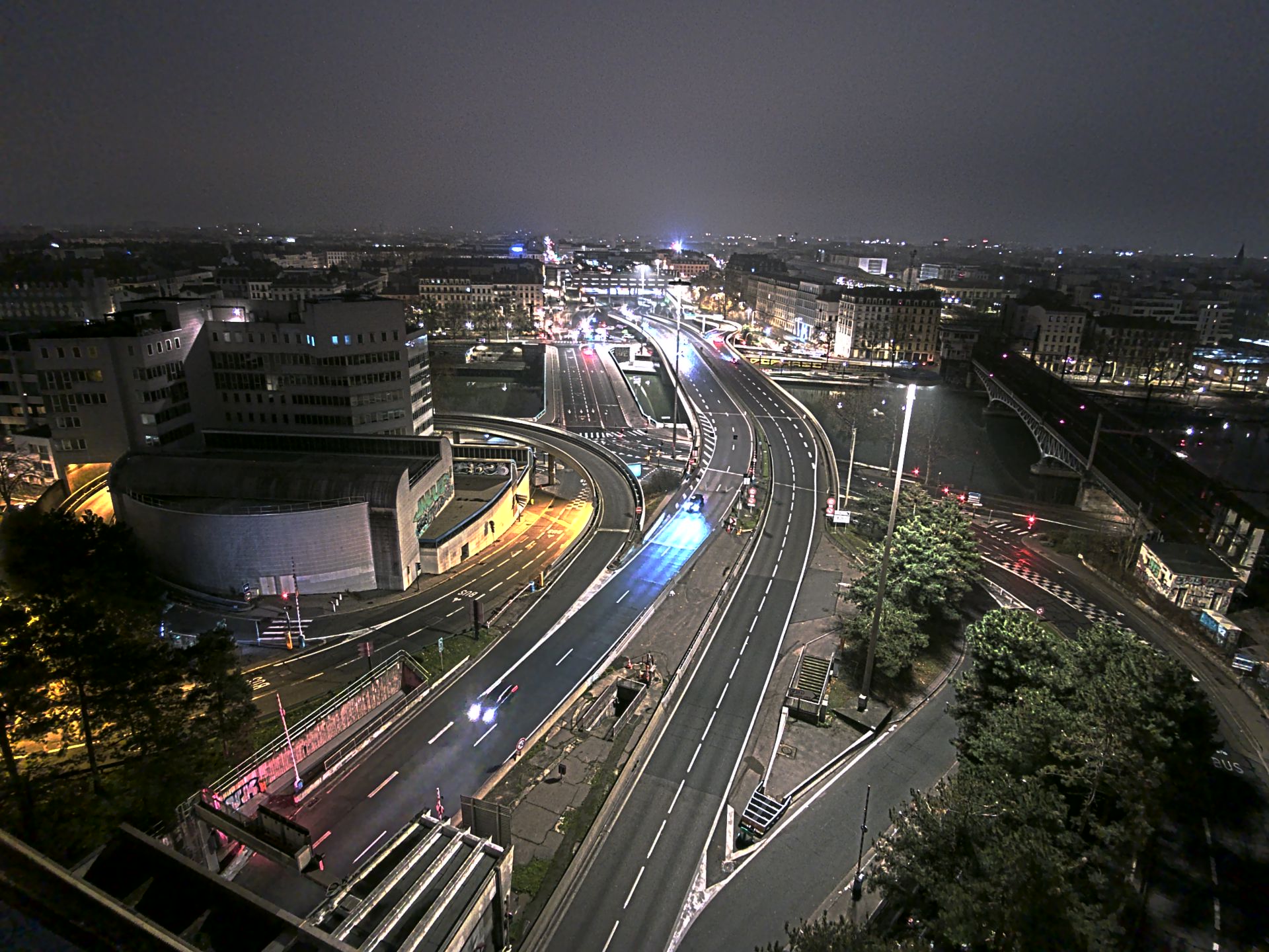 Caméra autoroute à Lyon Perrache à l'entrée Sud du Tunnel sous Fourvière, en direction de Marseille