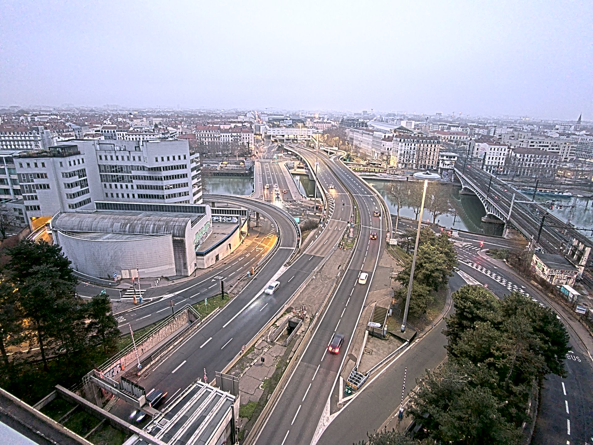 Caméra autoroute à Lyon Perrache à l'entrée Sud du Tunnel sous Fourvière, en direction de Marseille