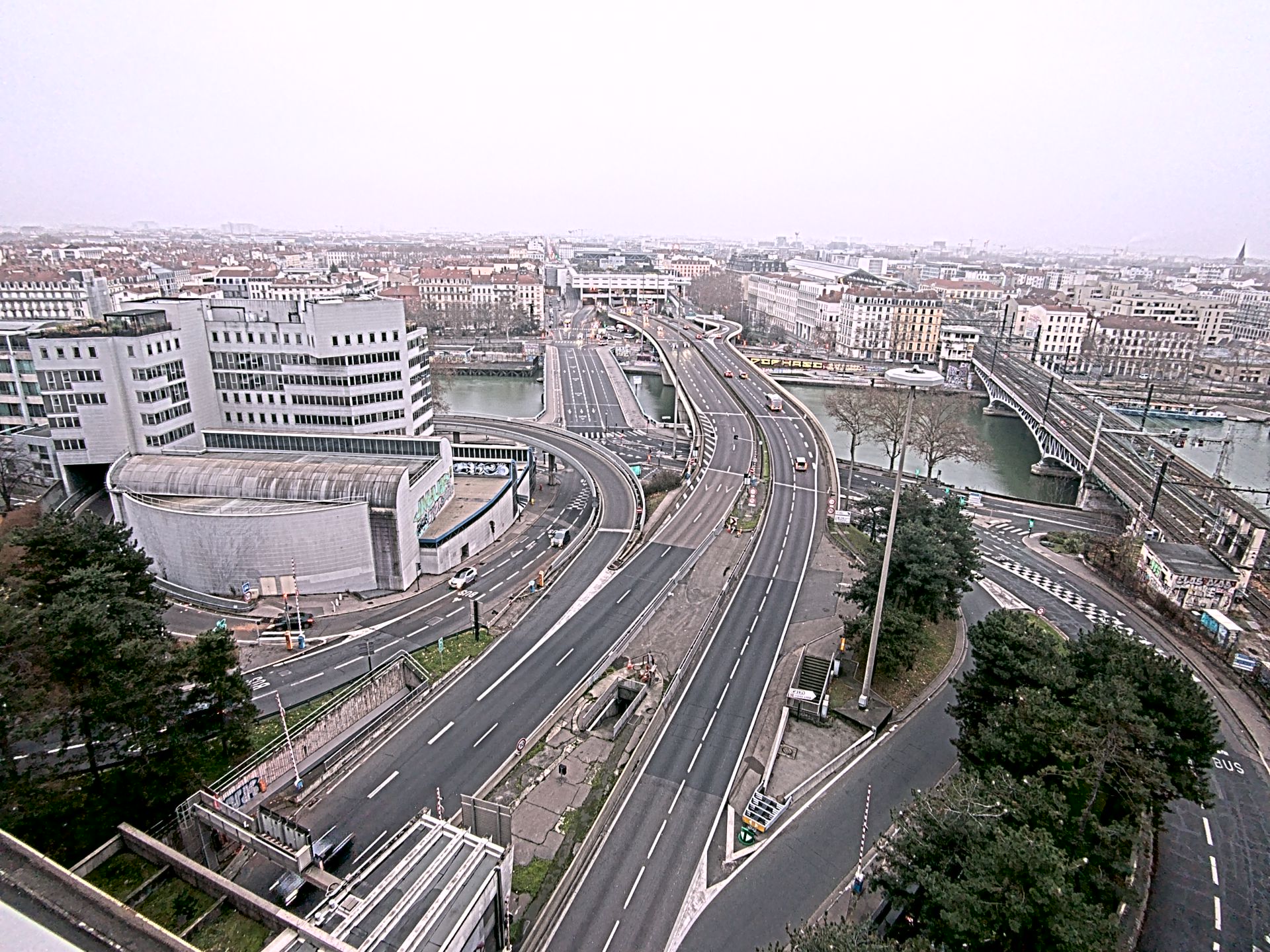 Caméra autoroute à Lyon Perrache à l'entrée Sud du Tunnel sous Fourvière, en direction de Marseille
