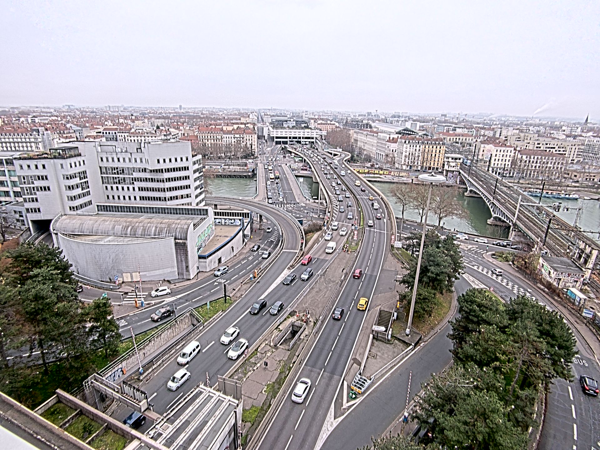 Caméra autoroute à Lyon Perrache à l'entrée Sud du Tunnel sous Fourvière, en direction de Marseille