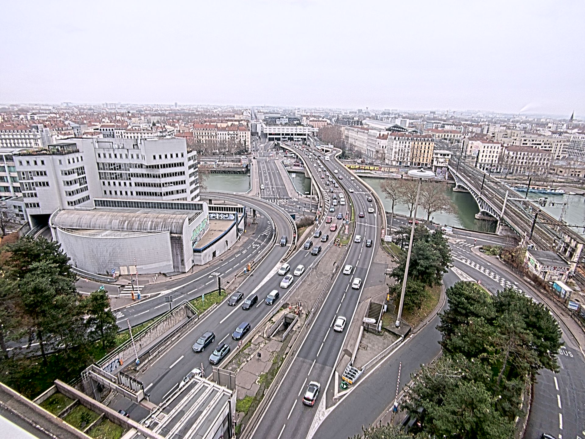 Caméra autoroute à Lyon Perrache à l'entrée Sud du Tunnel sous Fourvière, en direction de Marseille