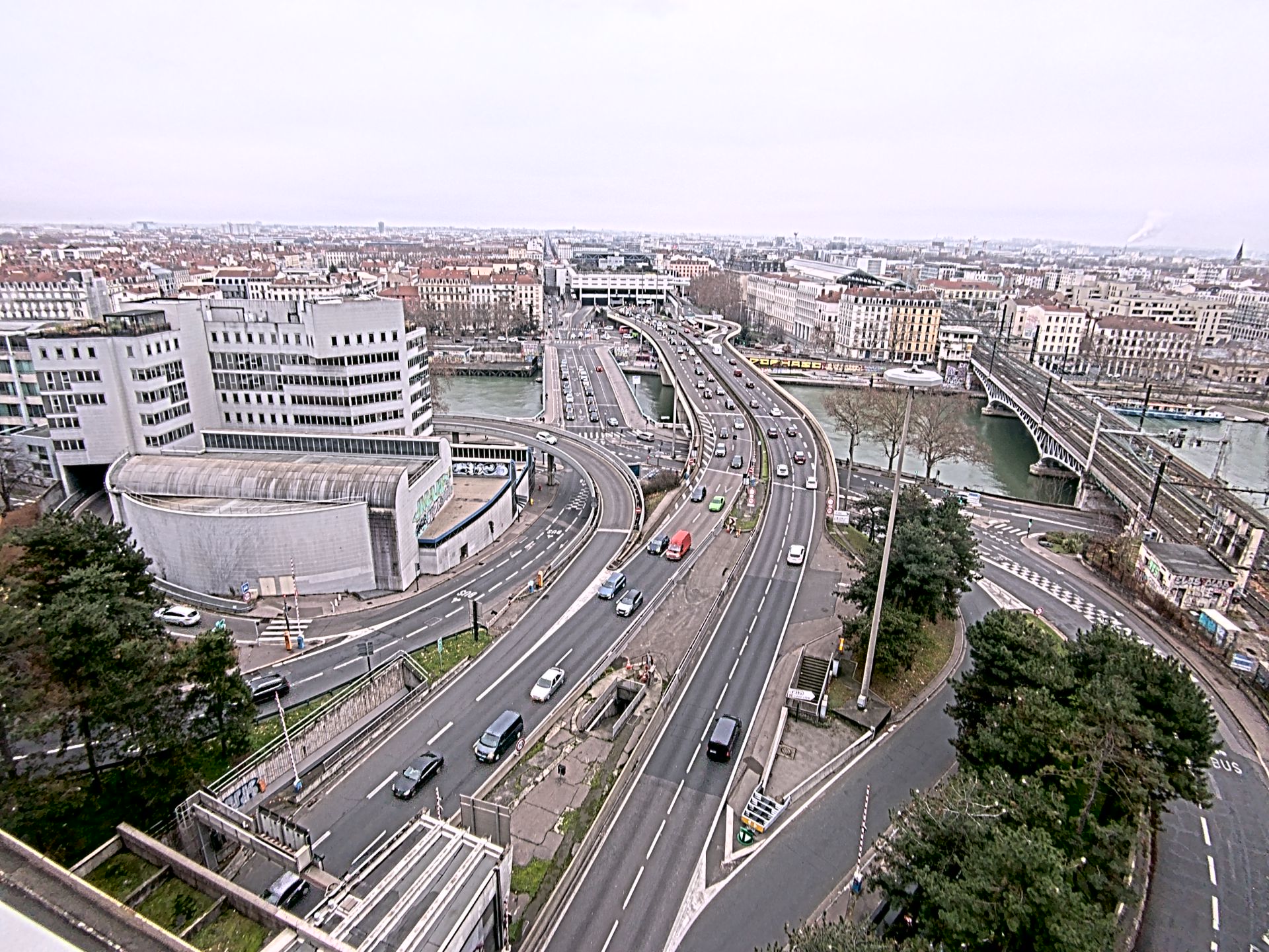 Caméra autoroute à Lyon Perrache à l'entrée Sud du Tunnel sous Fourvière, en direction de Marseille
