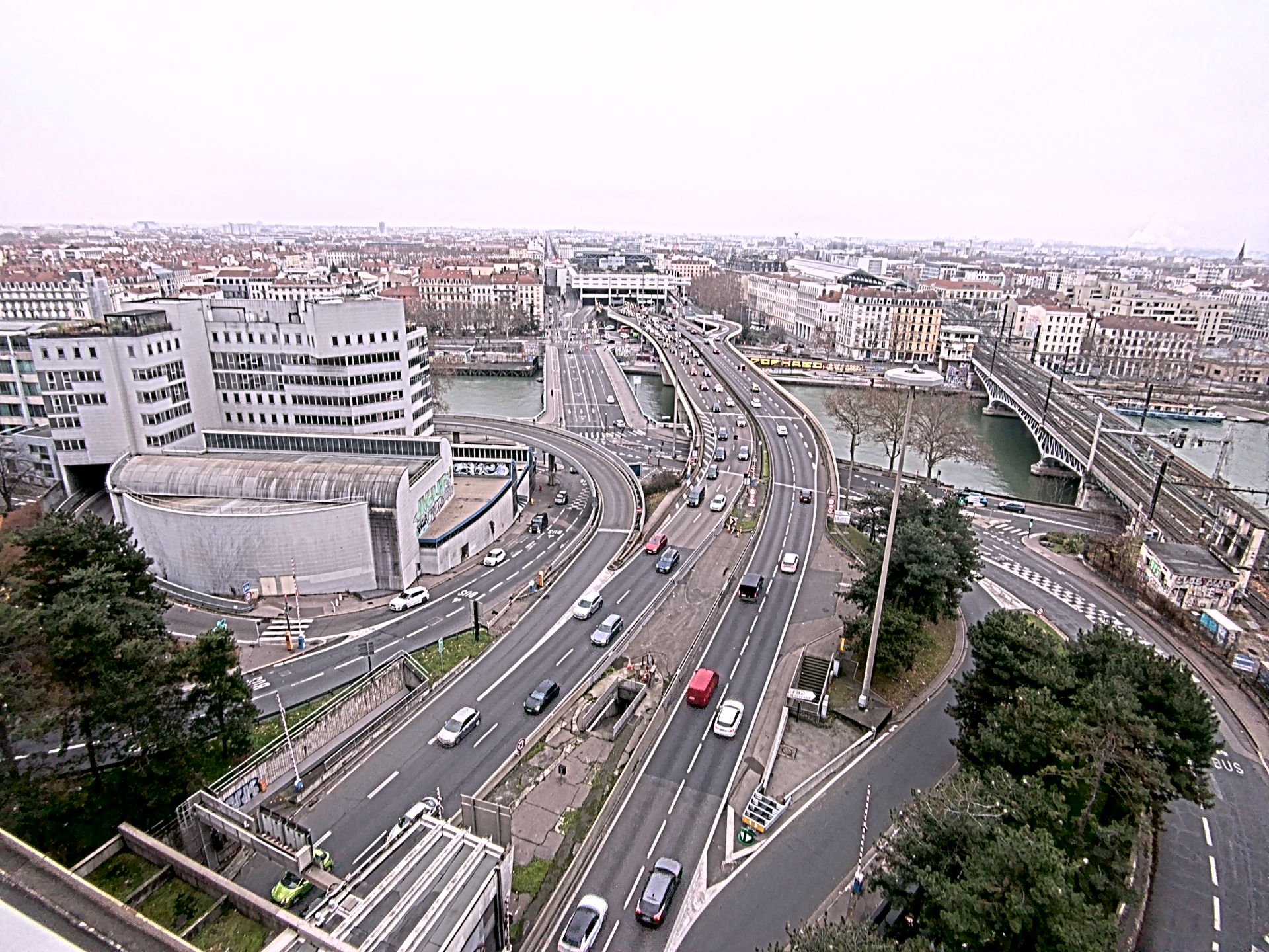 Caméra autoroute à Lyon Perrache à l'entrée Sud du Tunnel sous Fourvière, en direction de Marseille