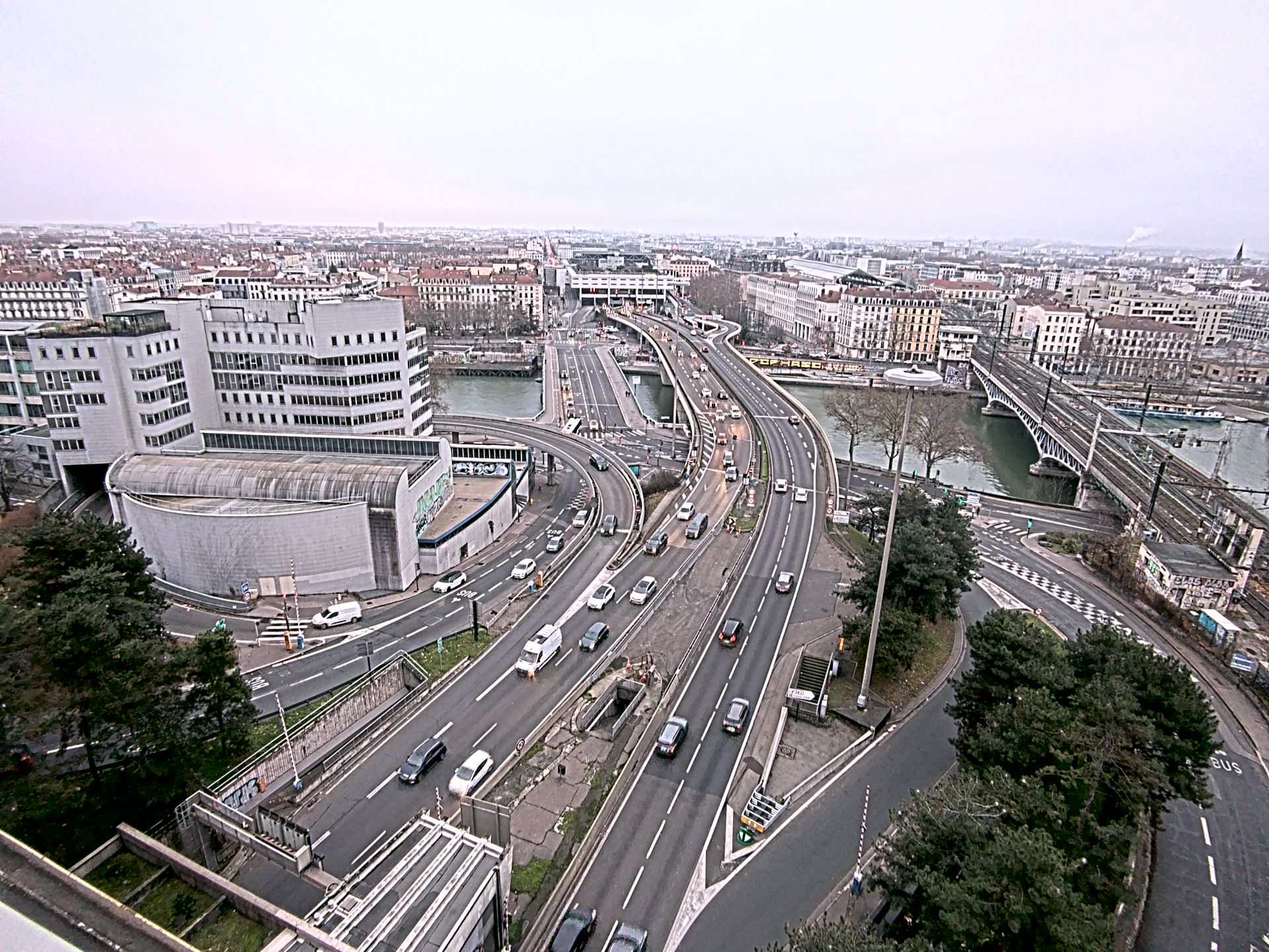Caméra autoroute à Lyon Perrache à l'entrée Sud du Tunnel sous Fourvière, en direction de Marseille