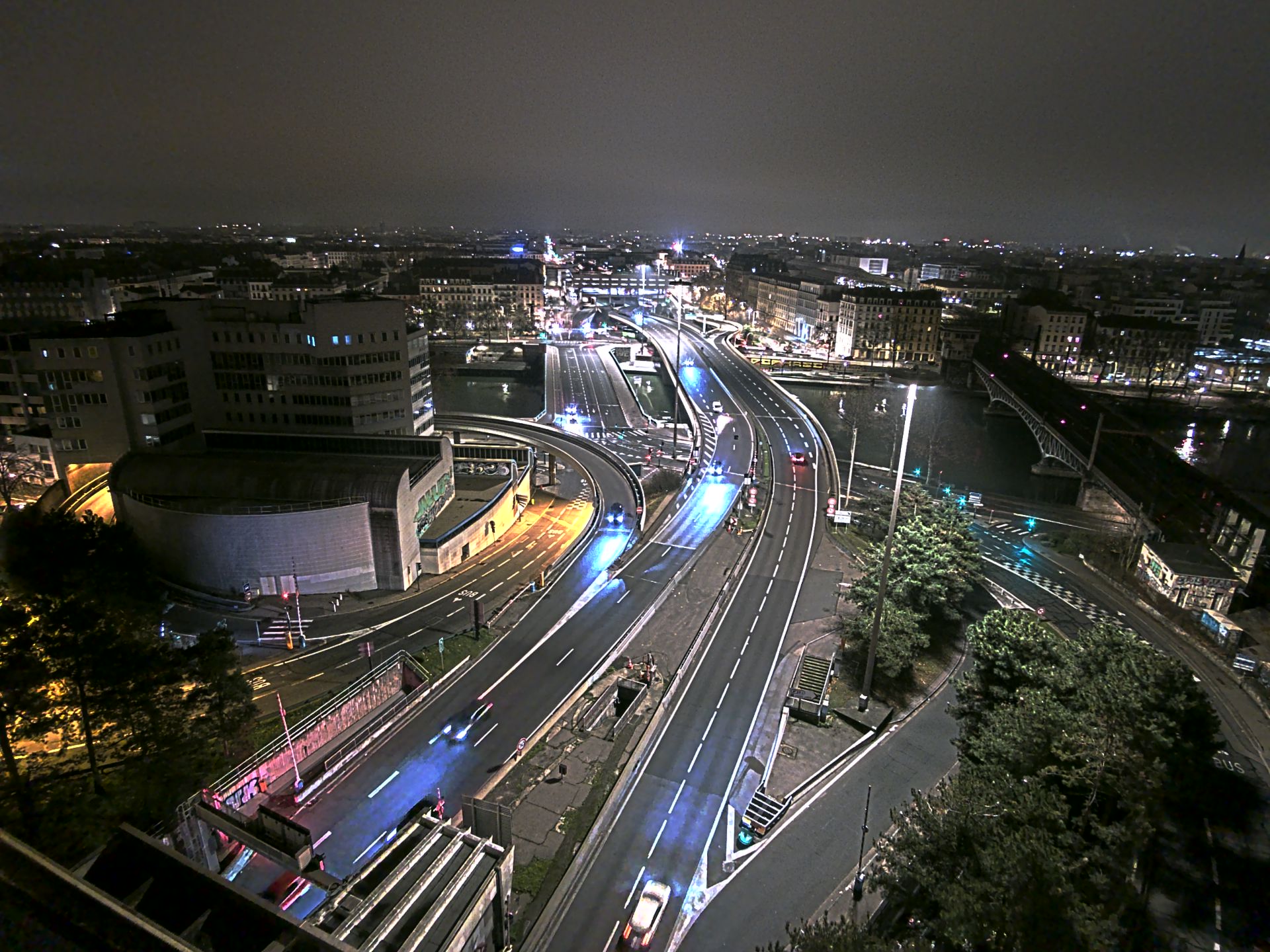 Caméra autoroute à Lyon Perrache à l'entrée Sud du Tunnel sous Fourvière, en direction de Marseille
