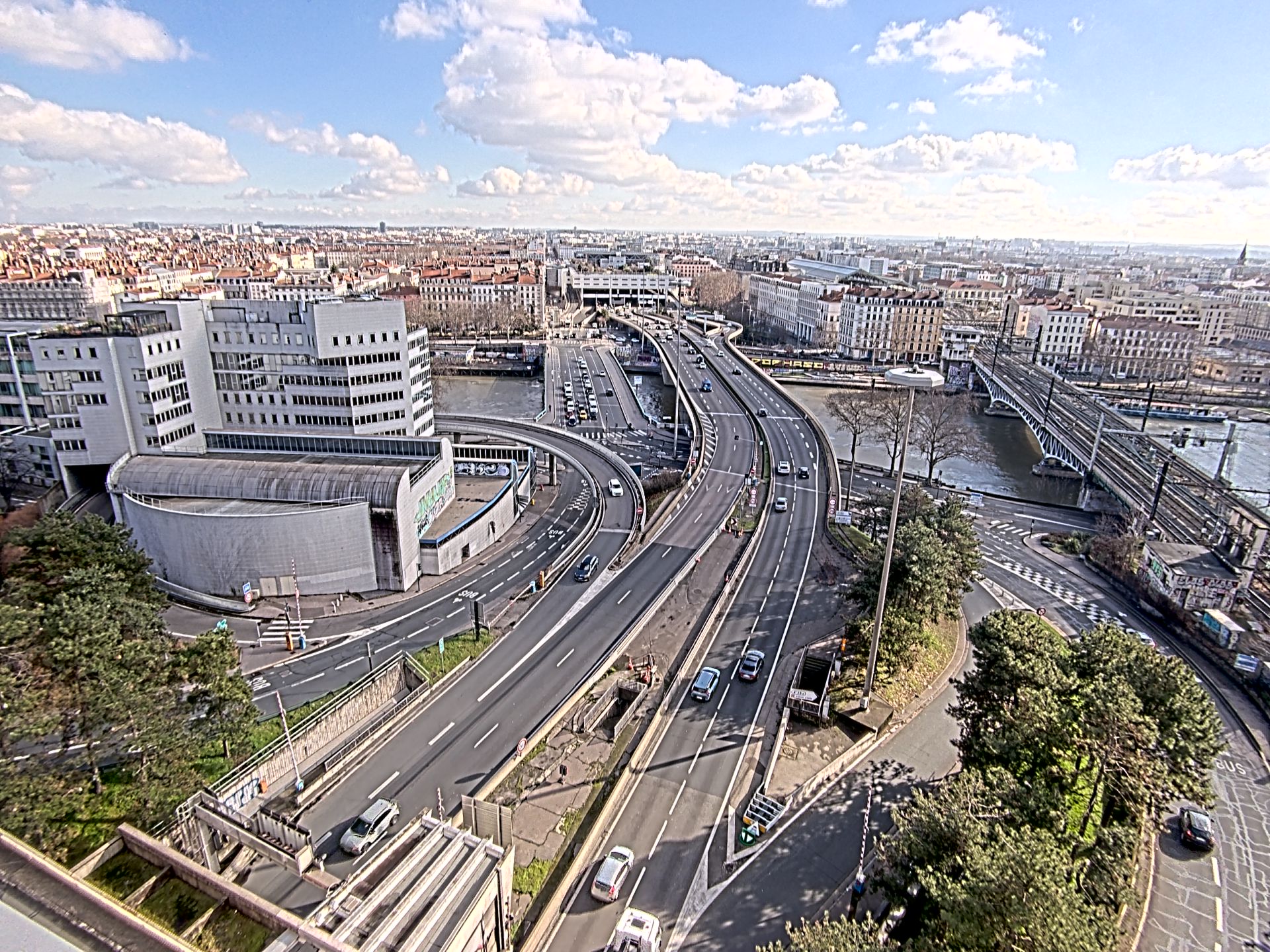 Caméra autoroute à Lyon Perrache à l'entrée Sud du Tunnel sous Fourvière, en direction de Marseille