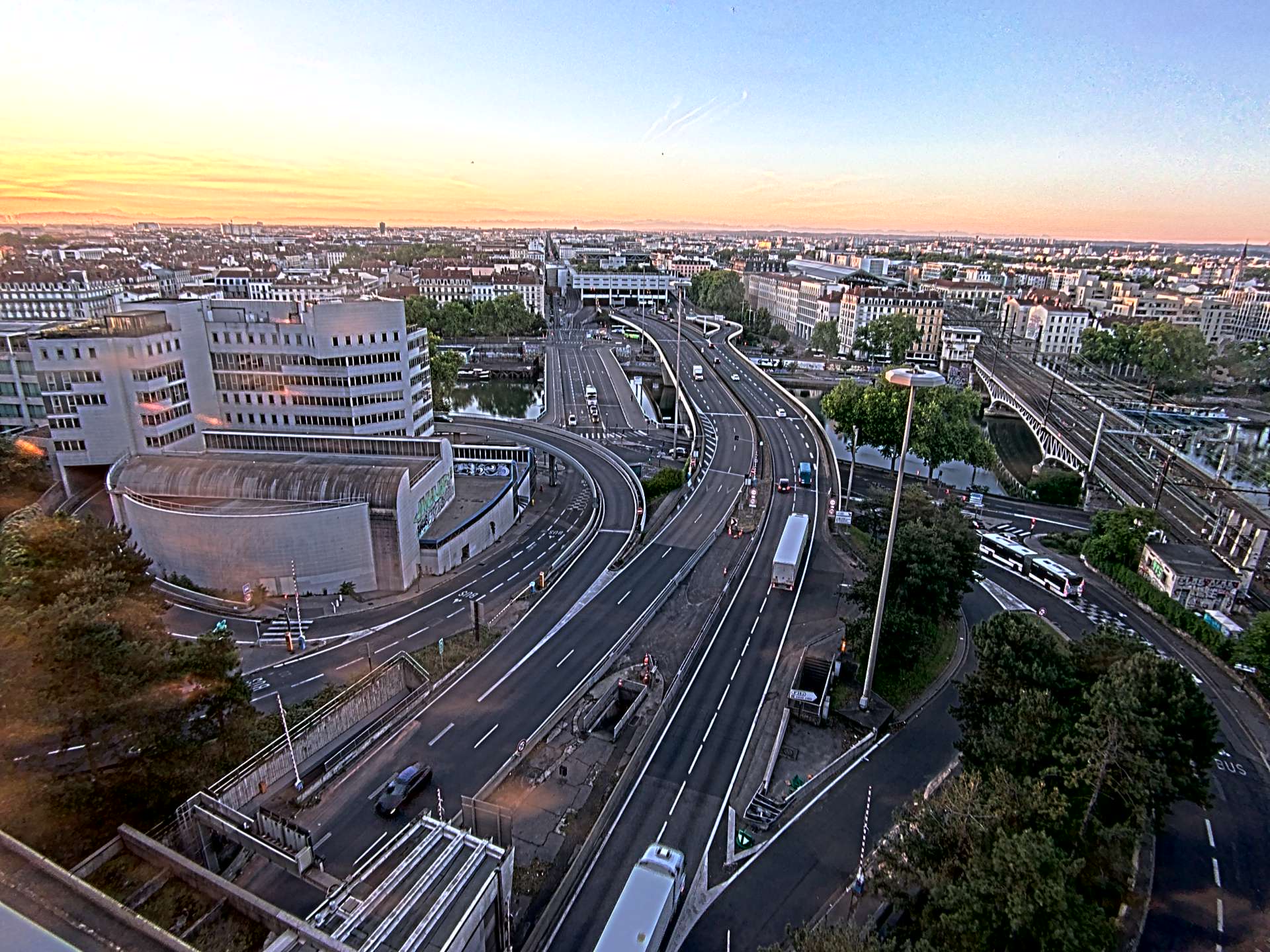 Caméra autoroute à Lyon Perrache à l'entrée Sud du Tunnel sous Fourvière, en direction de Marseille