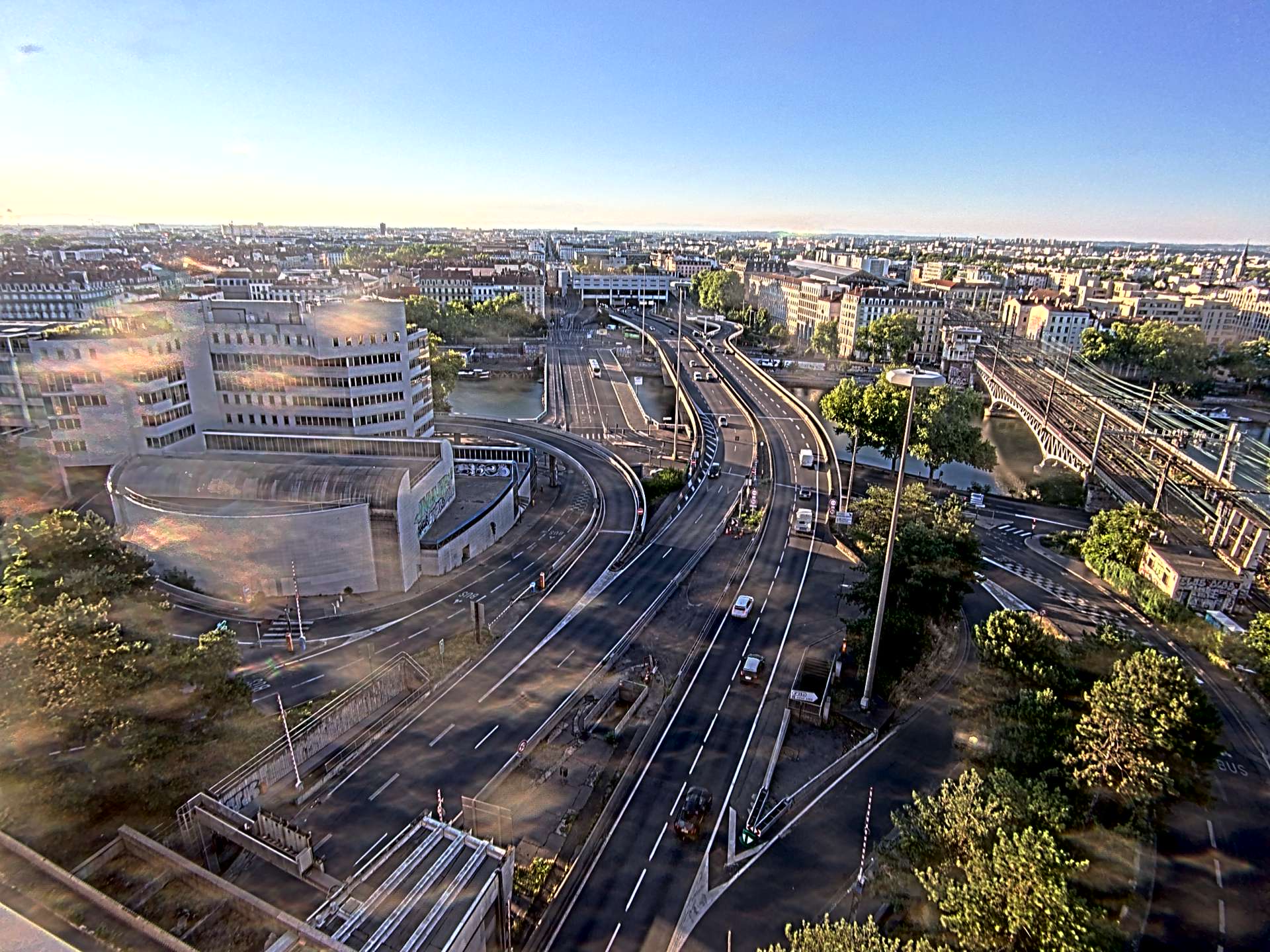 Caméra autoroute à Lyon Perrache à l'entrée Sud du Tunnel sous Fourvière, en direction de Marseille