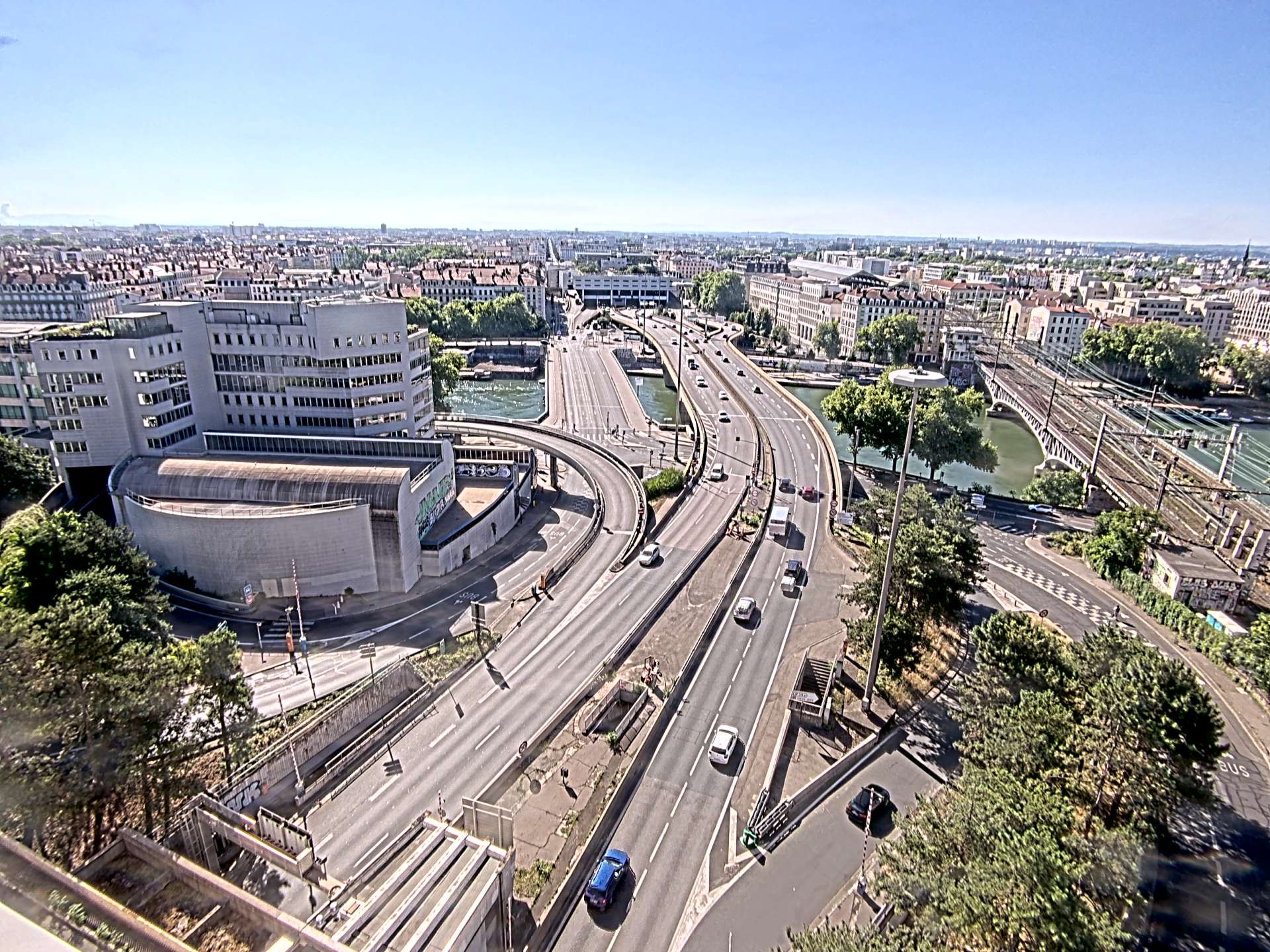 Caméra autoroute à Lyon Perrache à l'entrée Sud du Tunnel sous Fourvière, en direction de Marseille