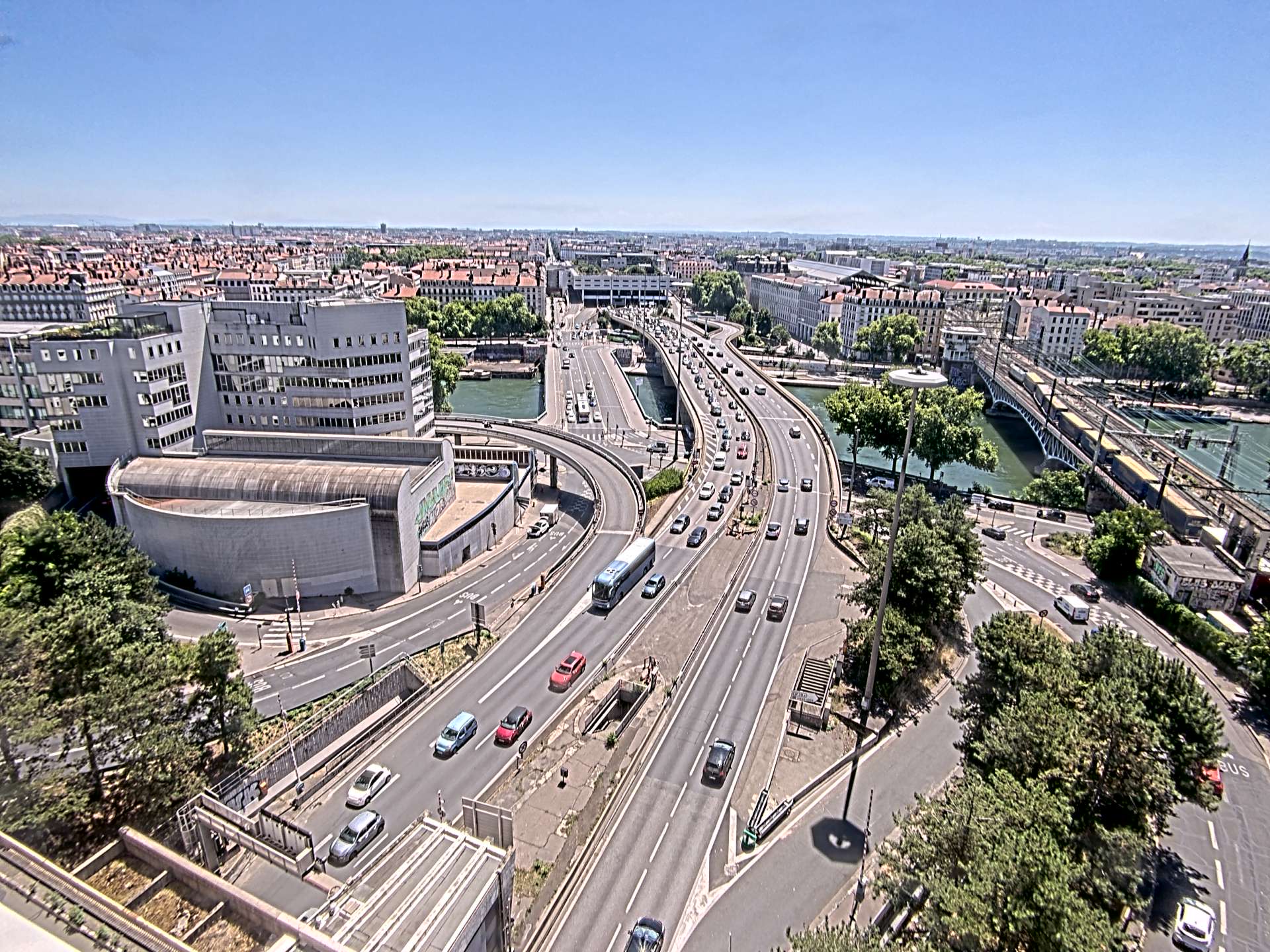 Caméra autoroute à Lyon Perrache à l'entrée Sud du Tunnel sous Fourvière, en direction de Marseille